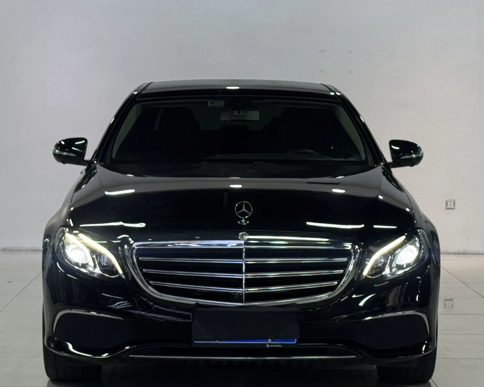 Mercedes-Benz E-Class  из Китая