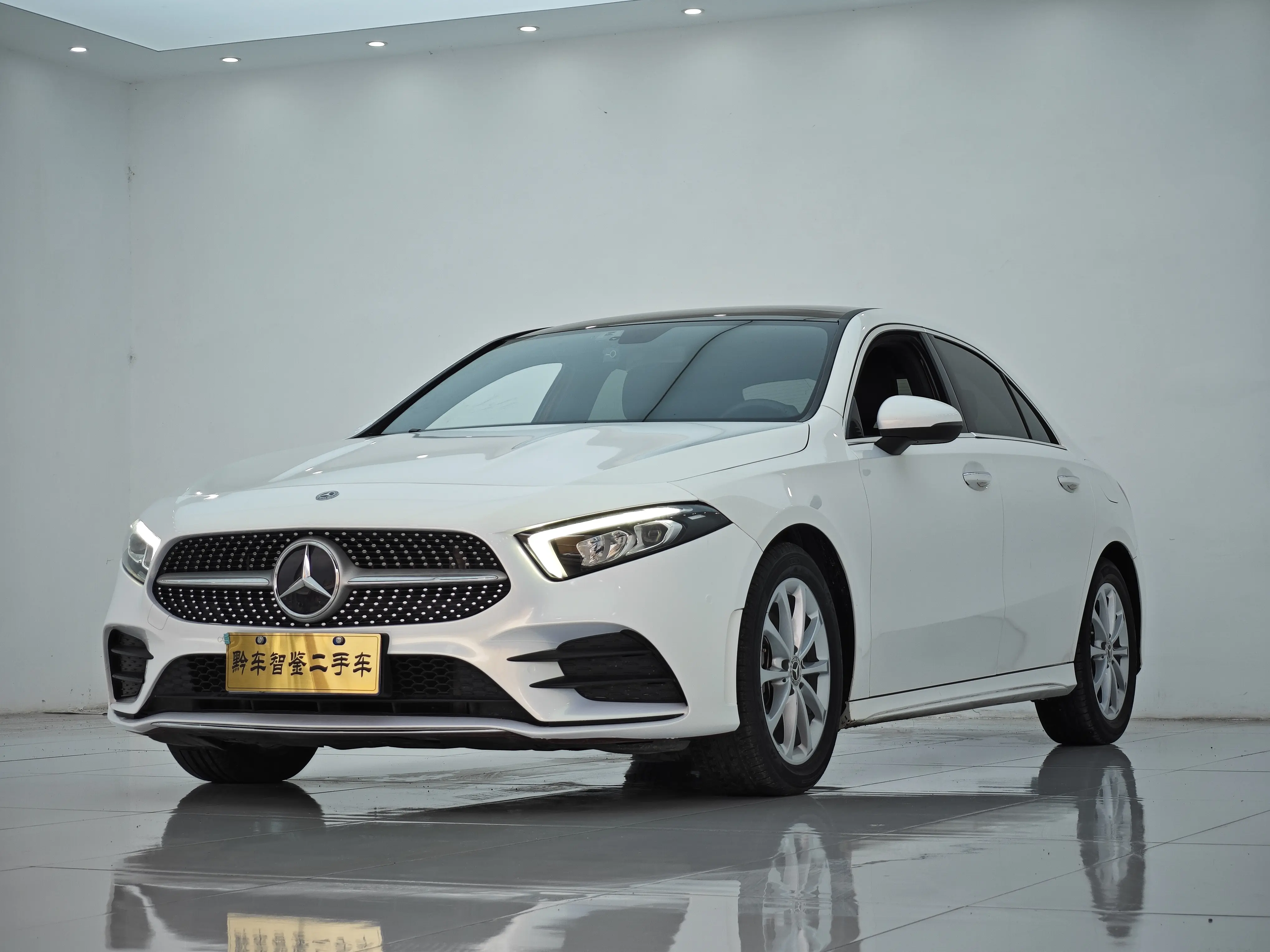 Mercedes-Benz Mercedes Benz A Class  из Китая