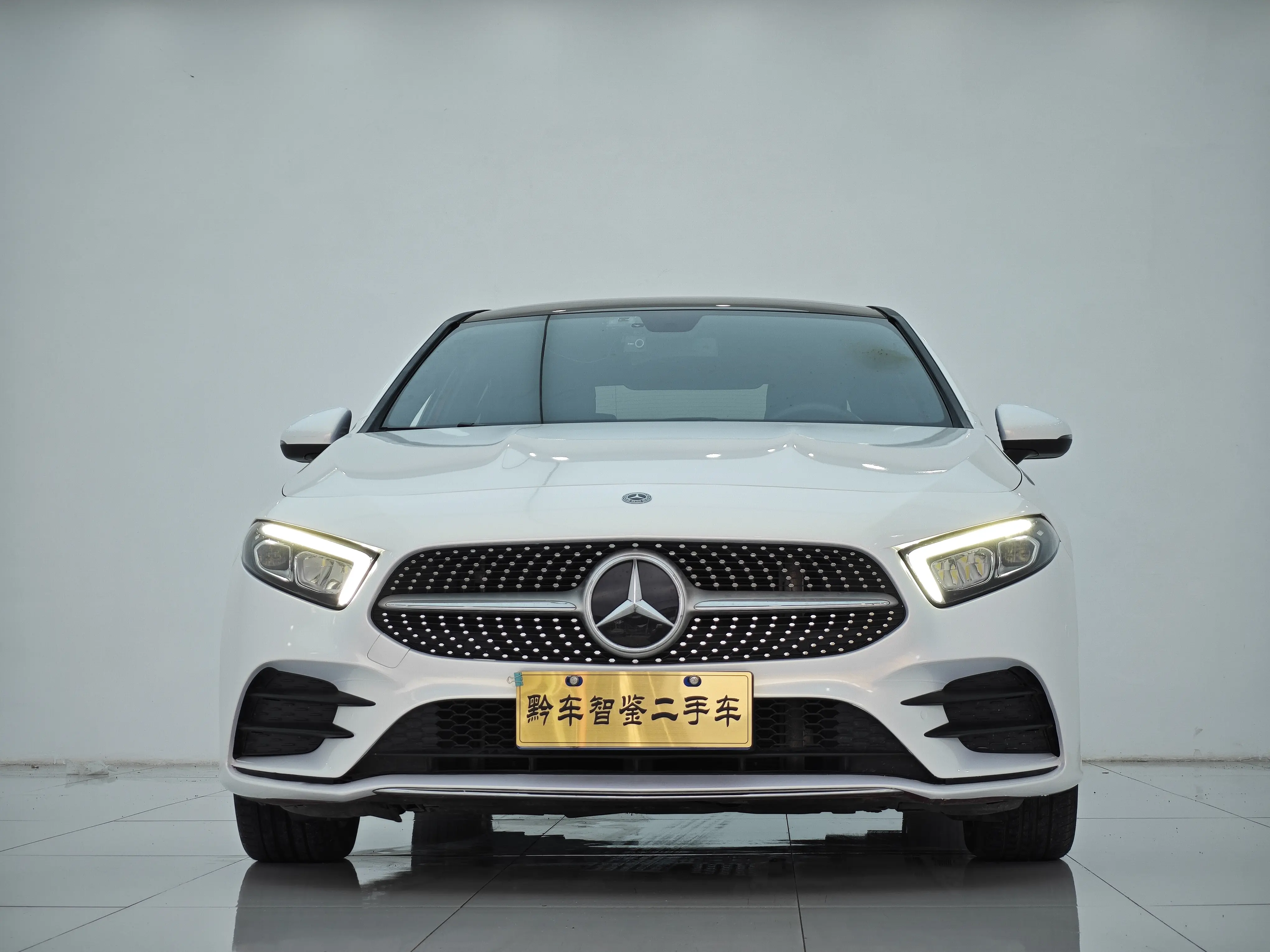 Mercedes-Benz Mercedes Benz A Class  из Китая