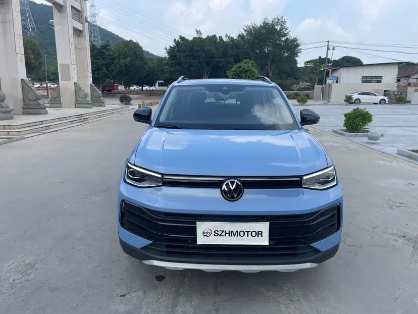 Volkswagen Tharu  из Китая