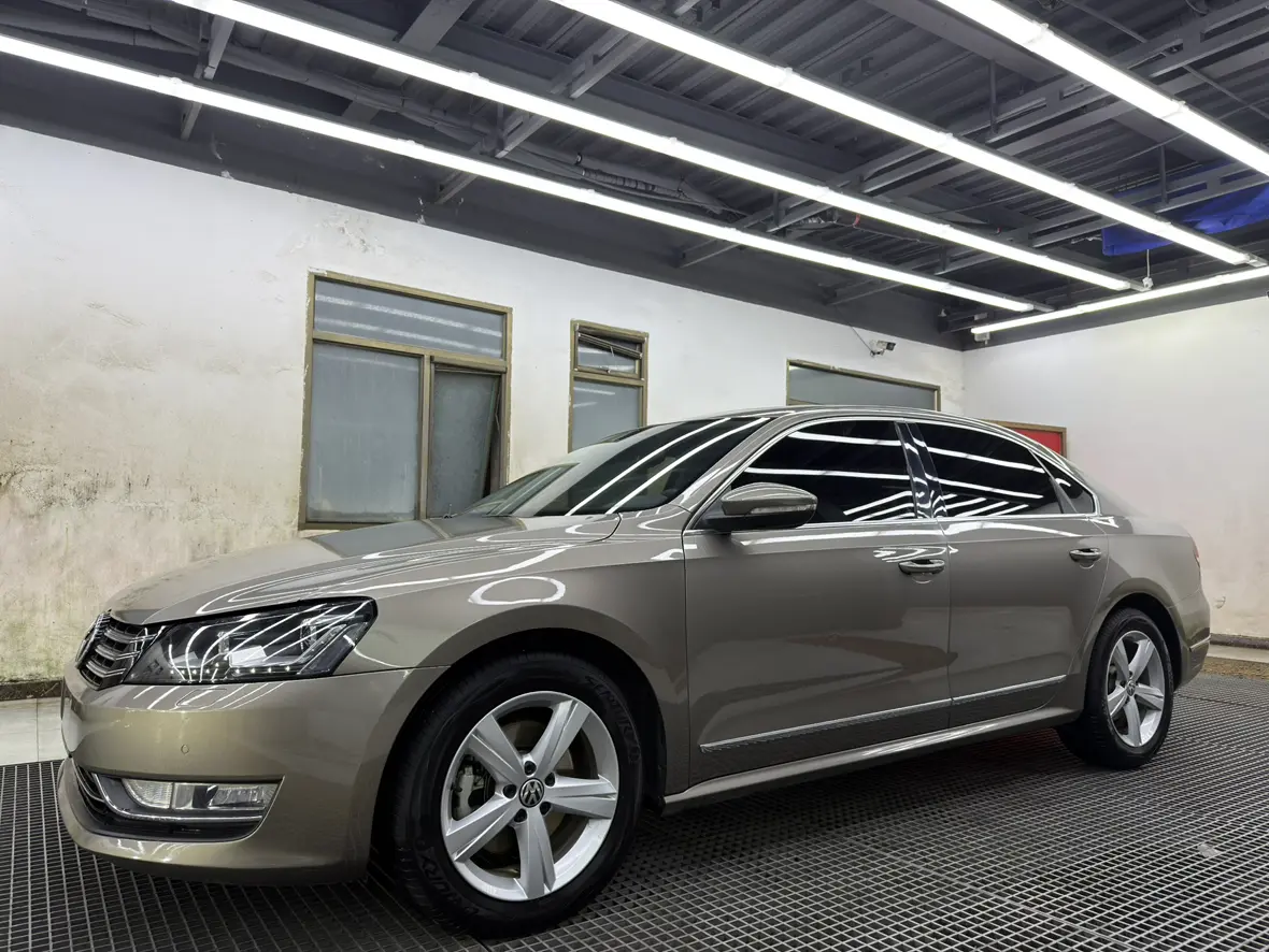 Volkswagen Passat  из Китая