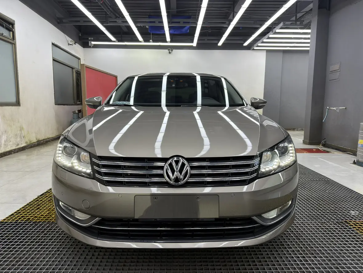Volkswagen Passat  из Китая