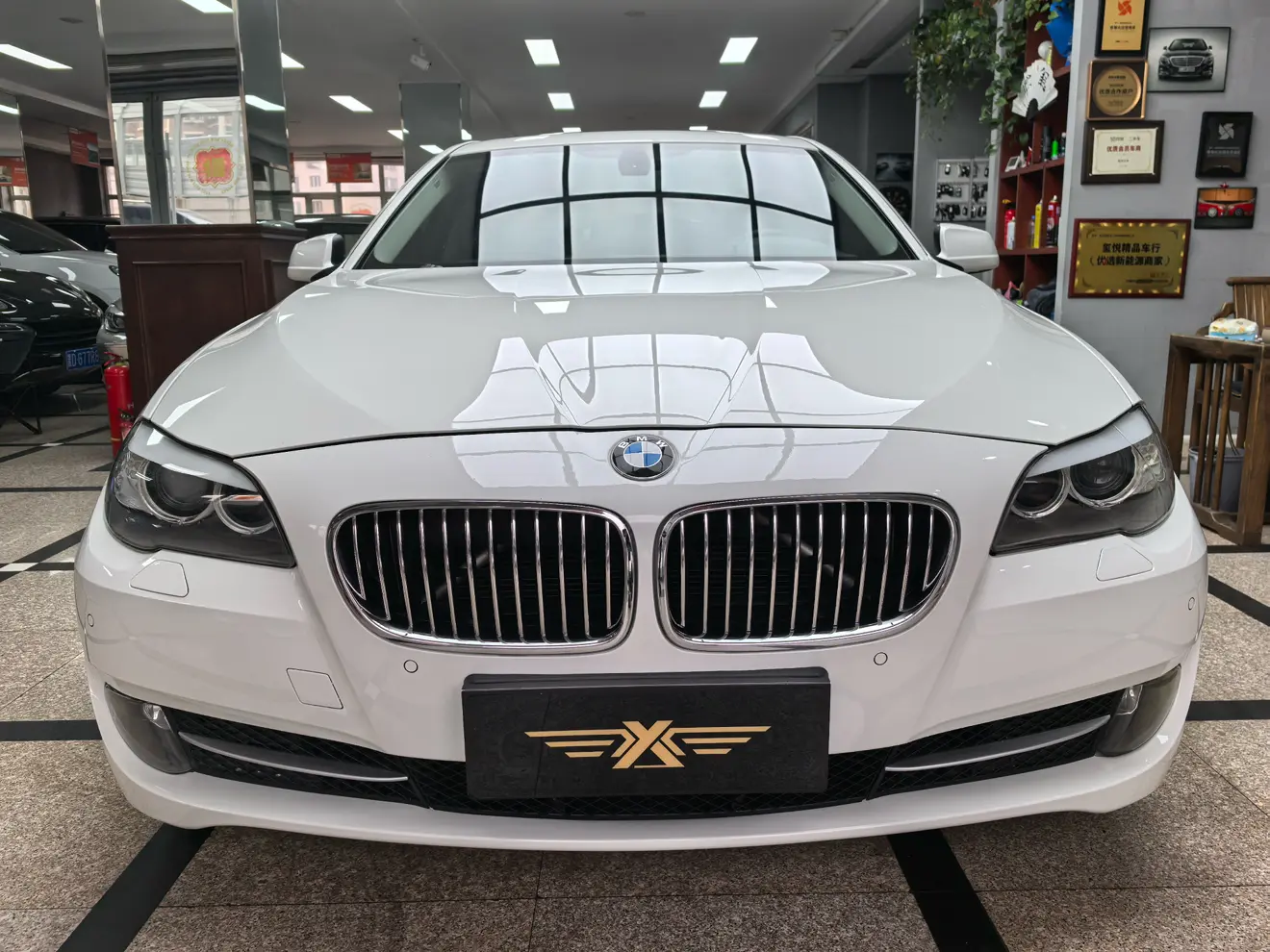 BMW 5 Series  из Китая
