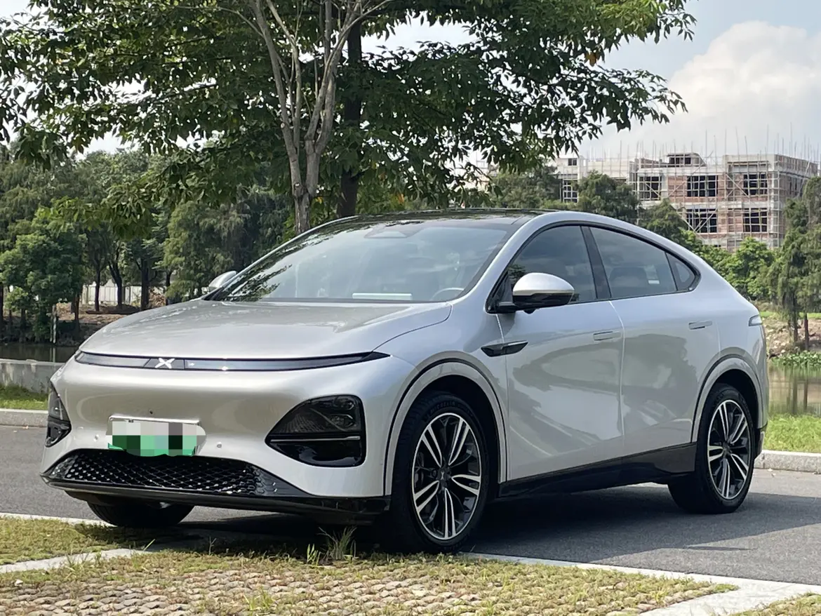 Xpeng G6  из Китая