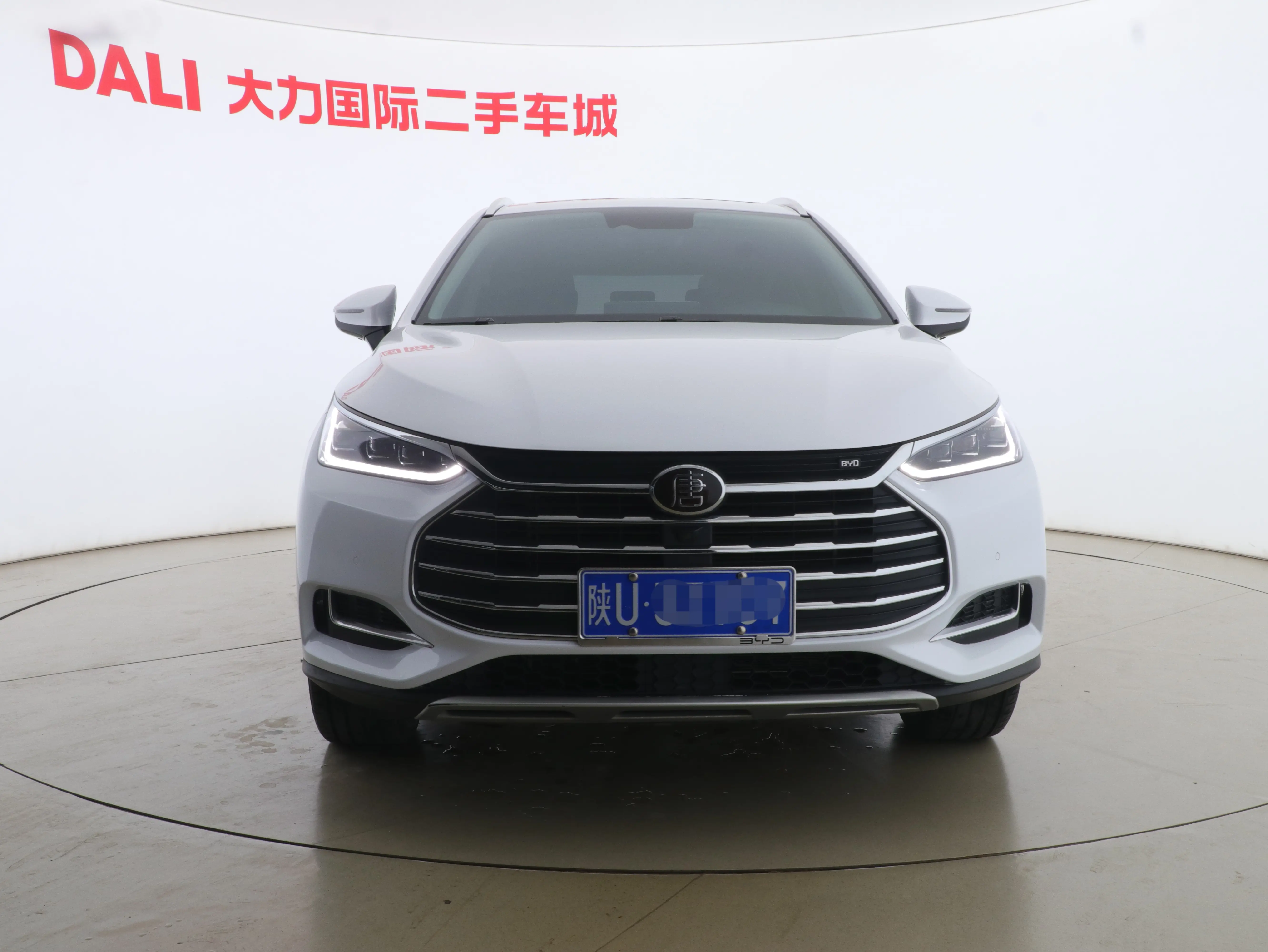 BYD Tang  из Китая