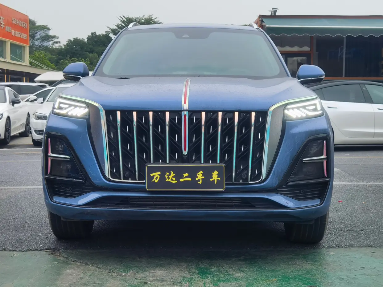 Hongqi HS5  из Китая