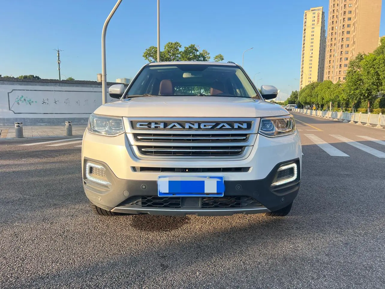 Changan CS95  из Китая