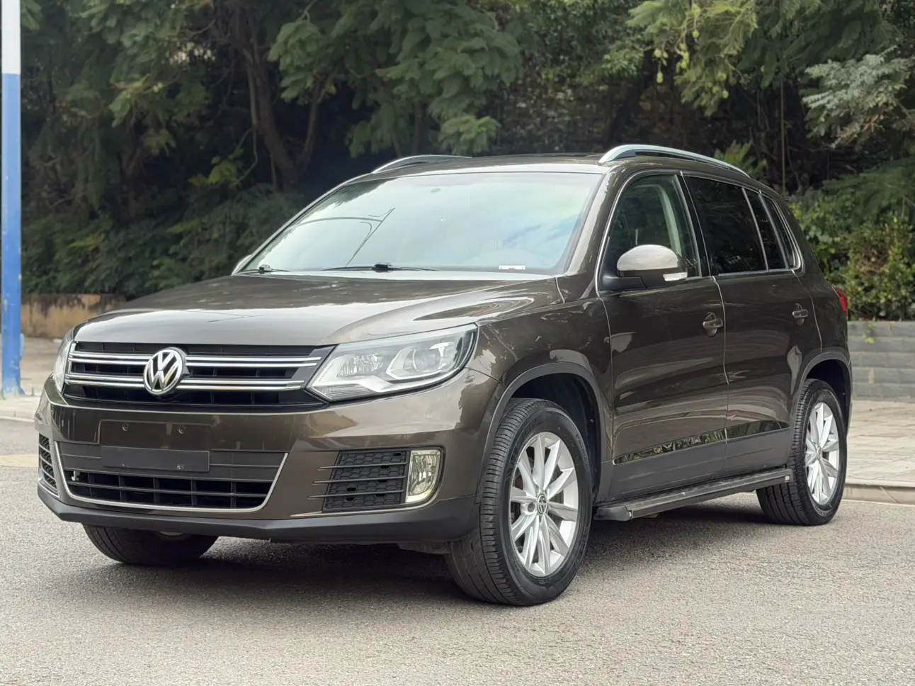 Volkswagen Tiguan  из Китая