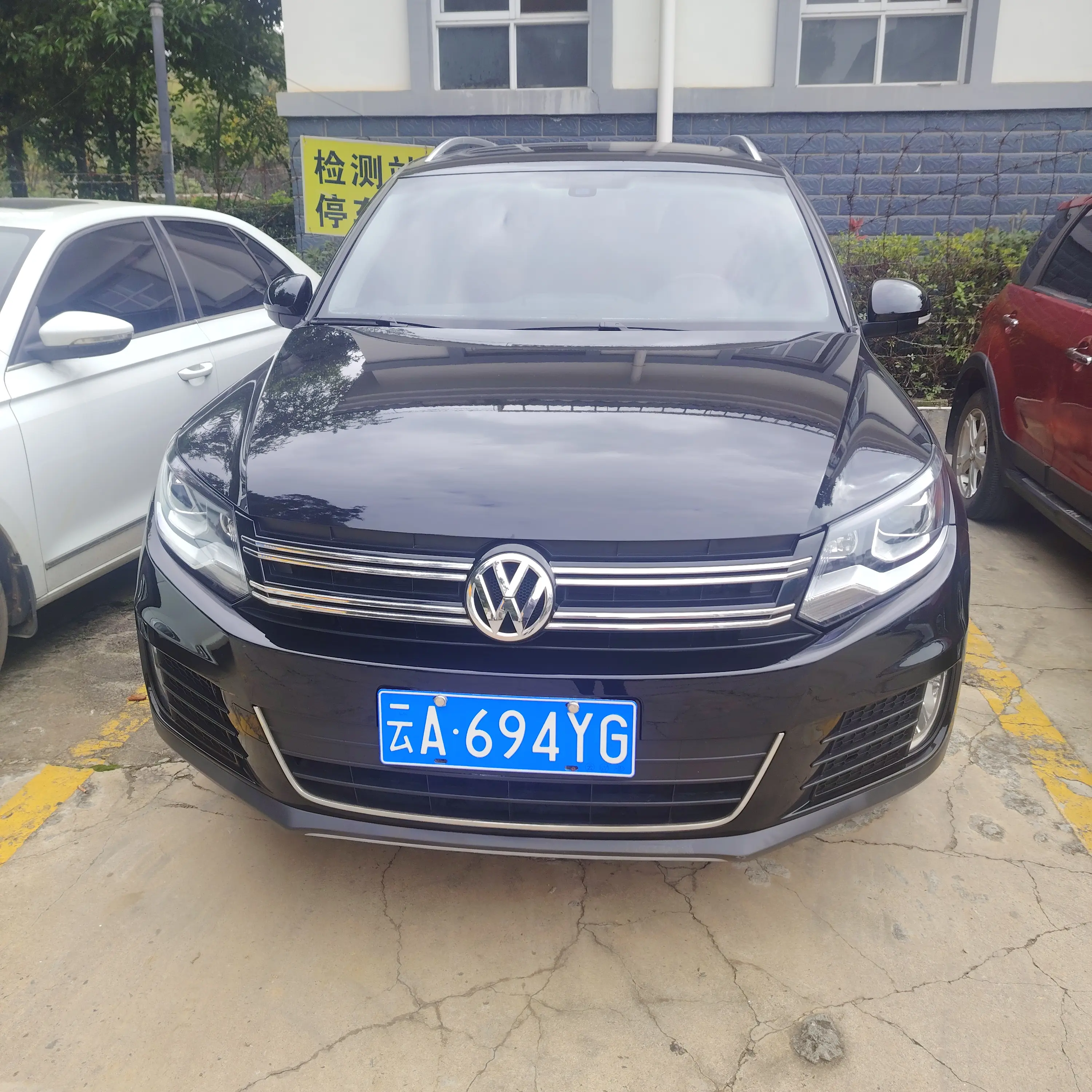 Volkswagen Tiguan  из Китая
