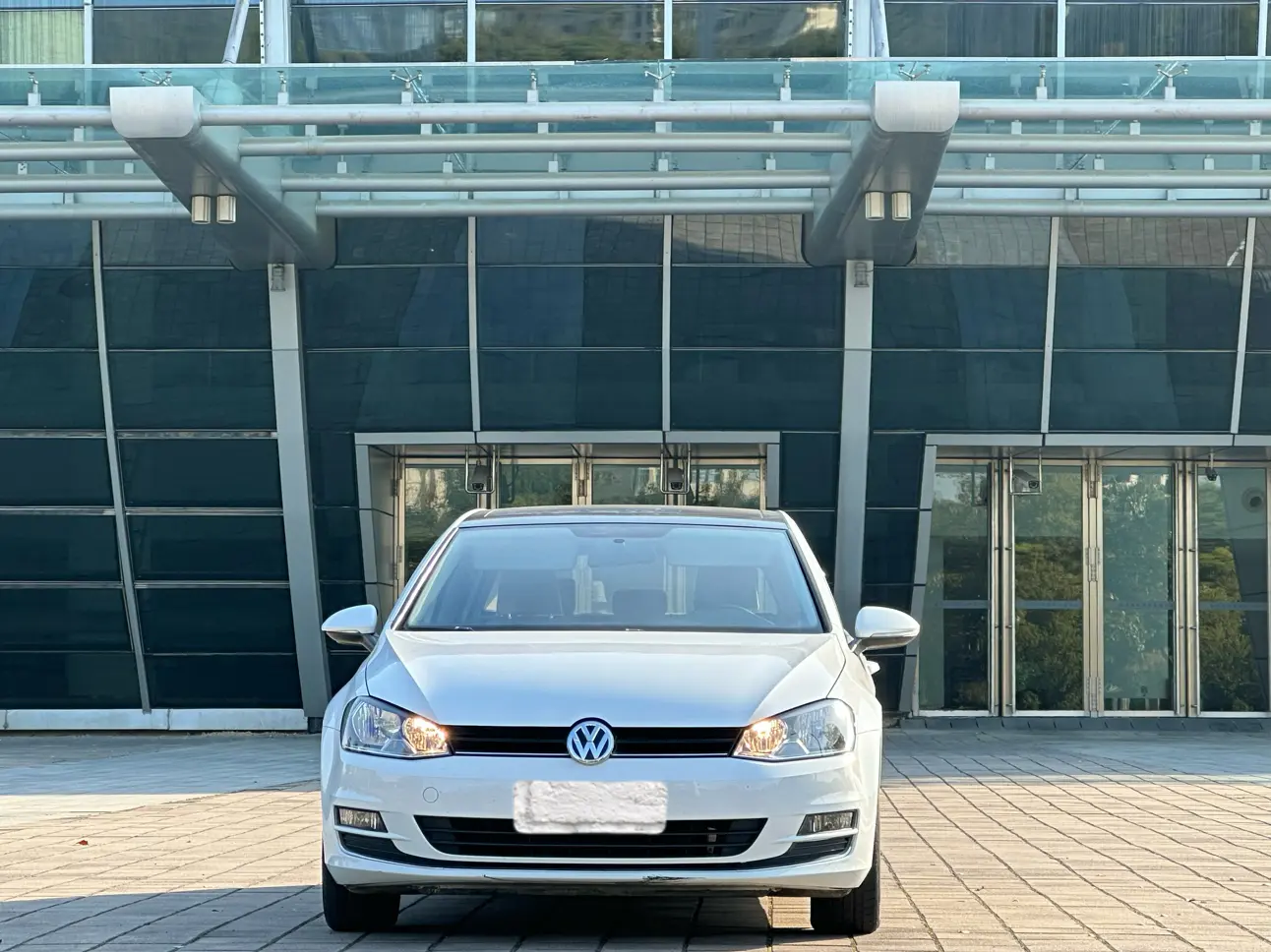 Volkswagen Golf  из Китая