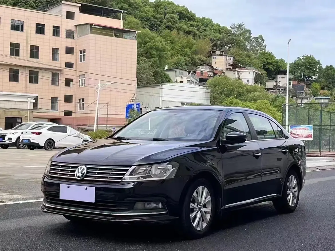 Volkswagen Lavida  из Китая