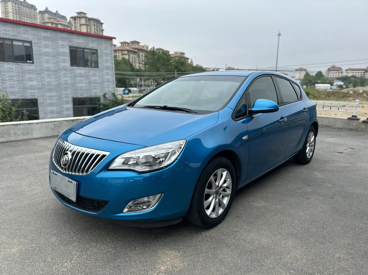 Buick Yinglang  из Китая