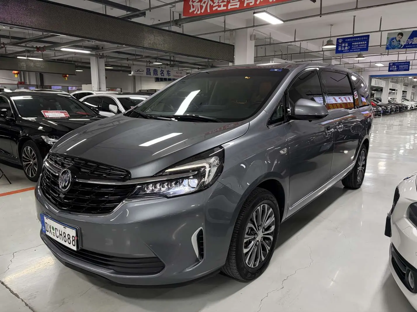 Buick GL8  из Китая