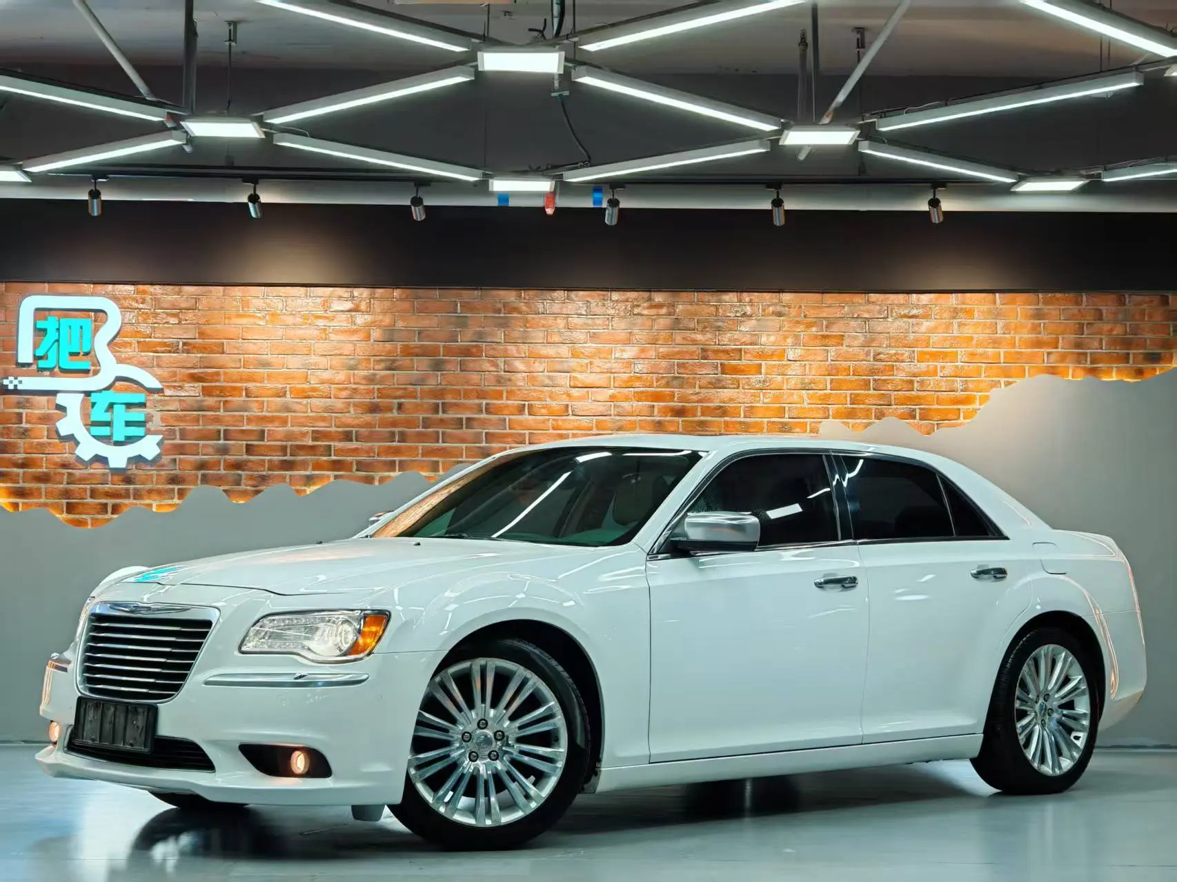 Chrysler 300C  из Китая