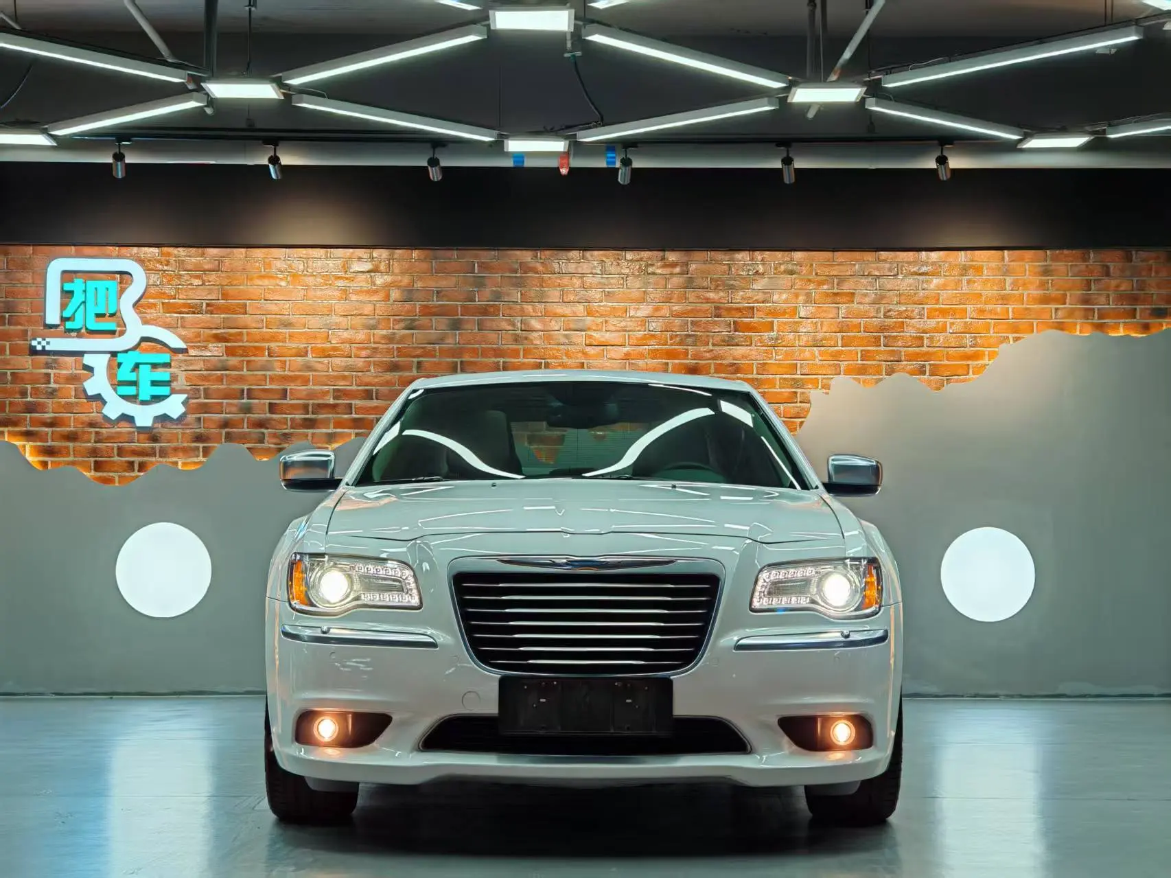 Chrysler 300C  из Китая