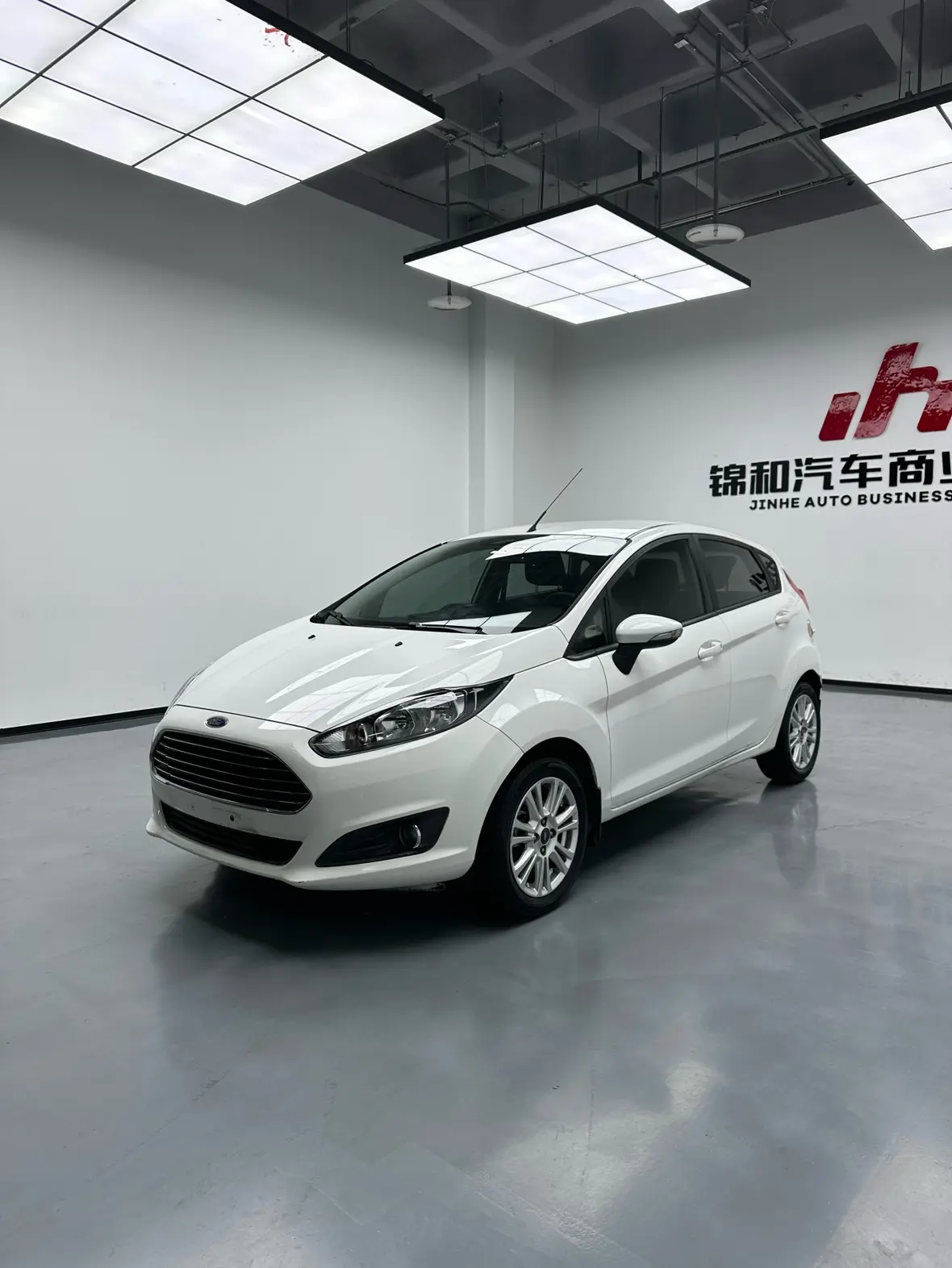 Ford Carnival  из Китая