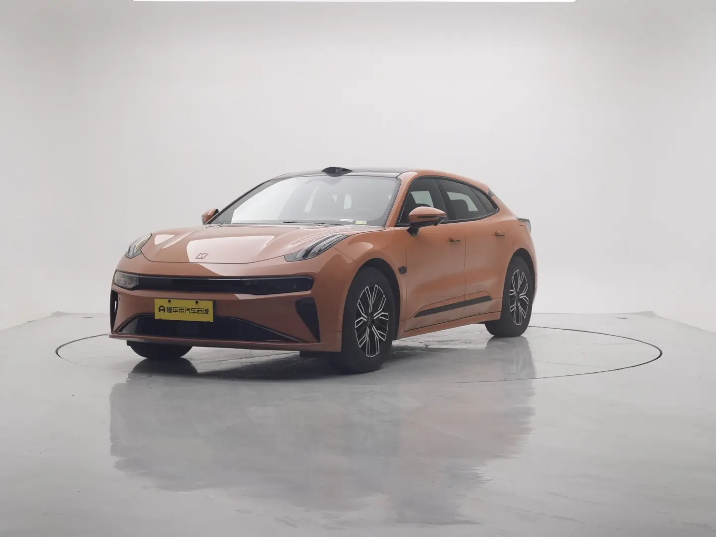 ZEEKR 001  из Китая