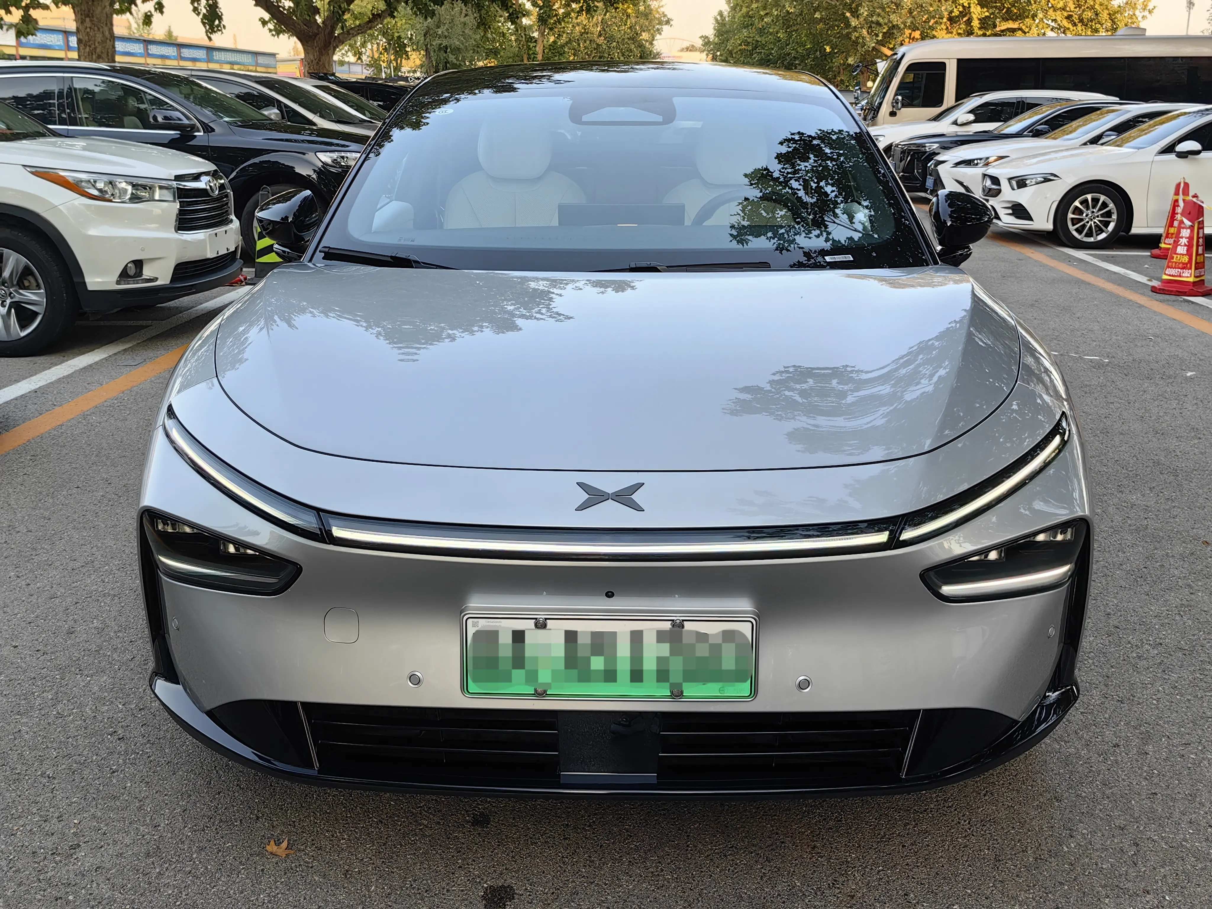 Xpeng P7+  из Китая