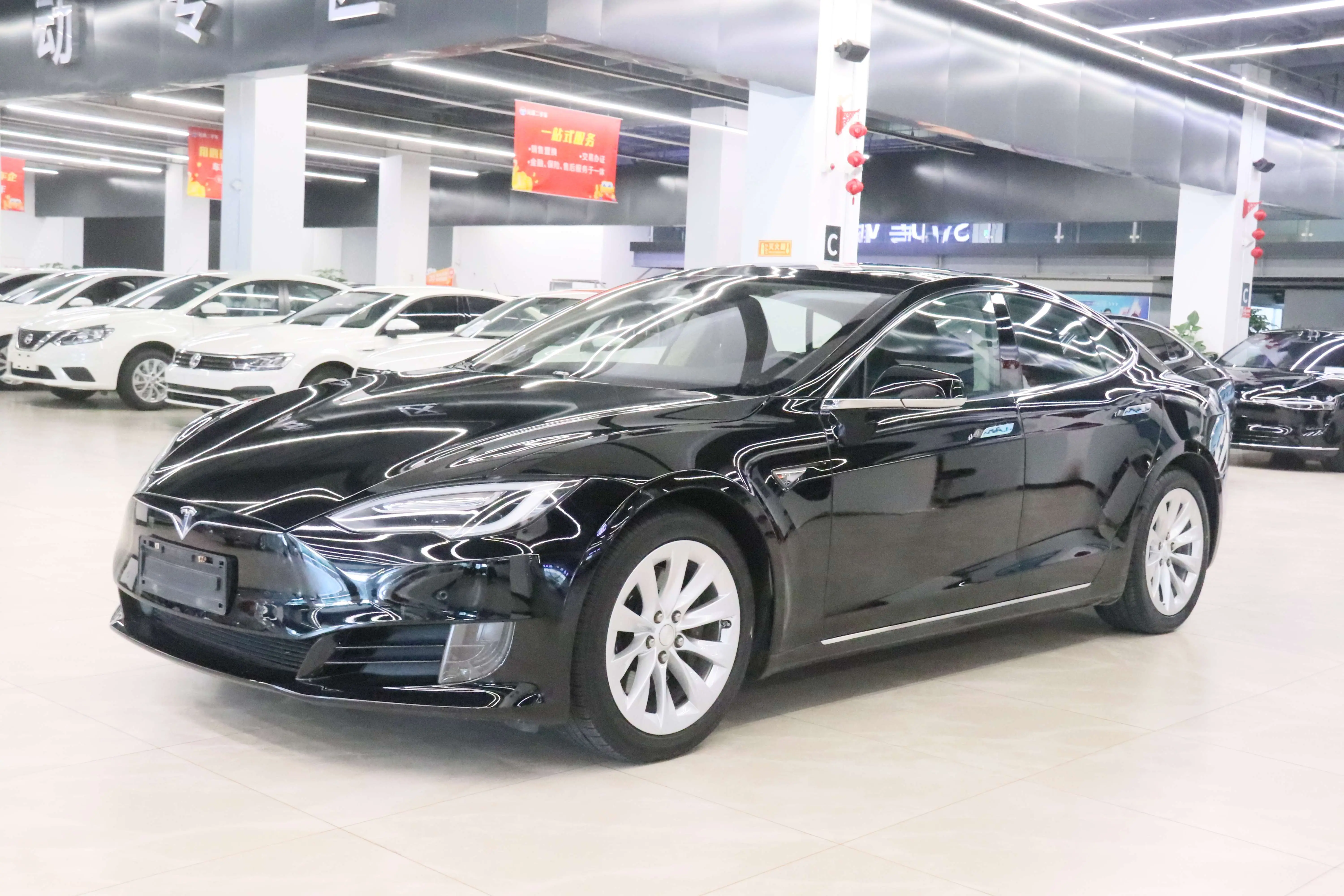 Tesla Model S  из Китая
