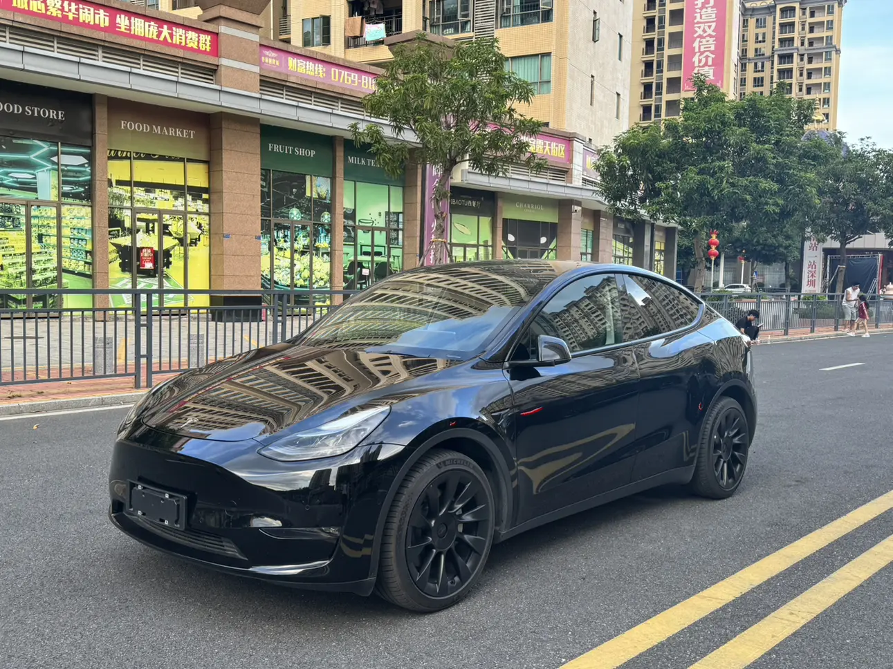 Tesla Model Y  из Китая