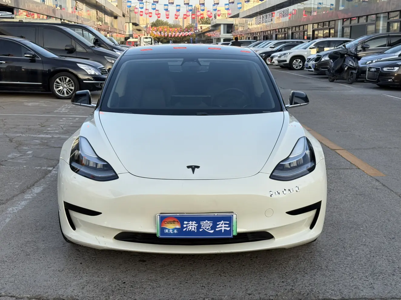 Tesla Model 3  из Китая