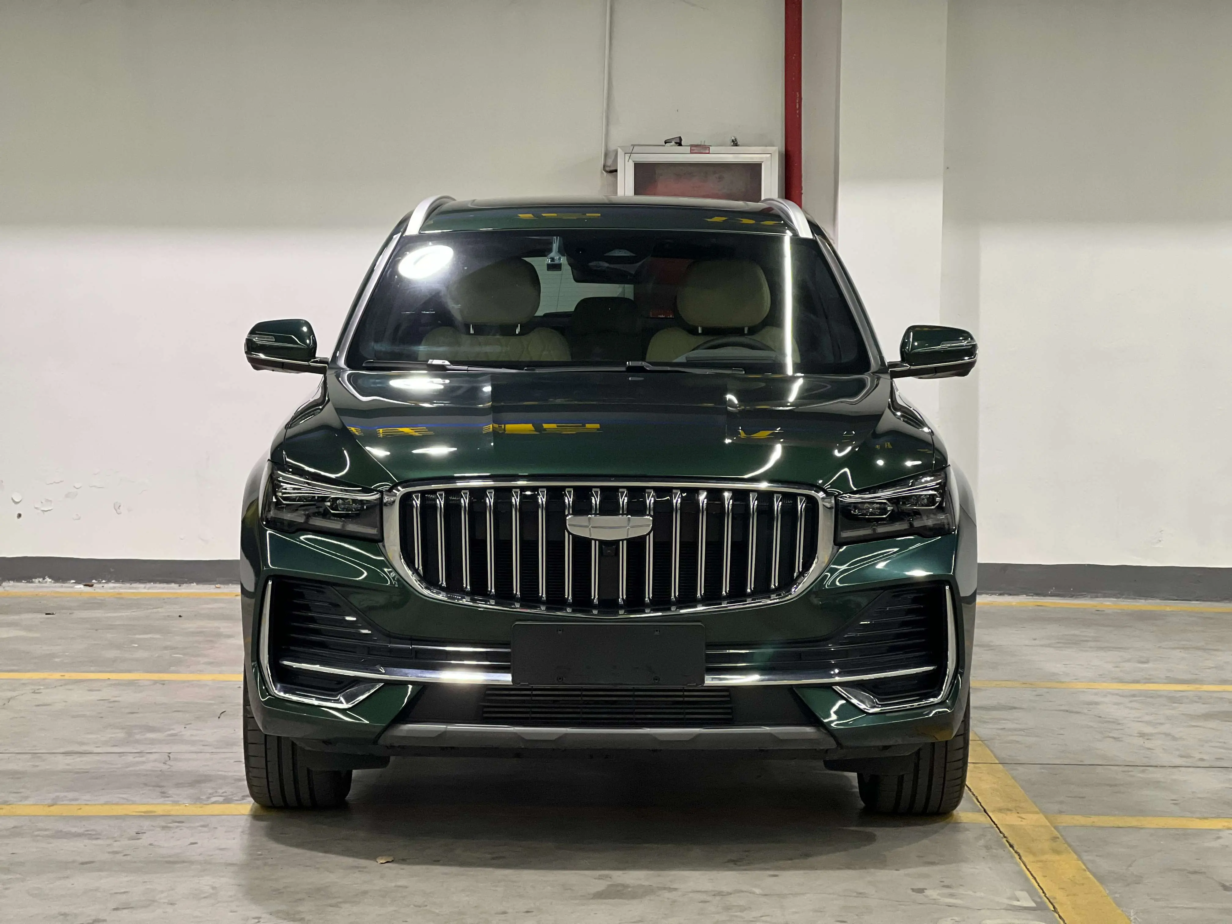 Geely Monjaro (Xingyue L)  из Китая