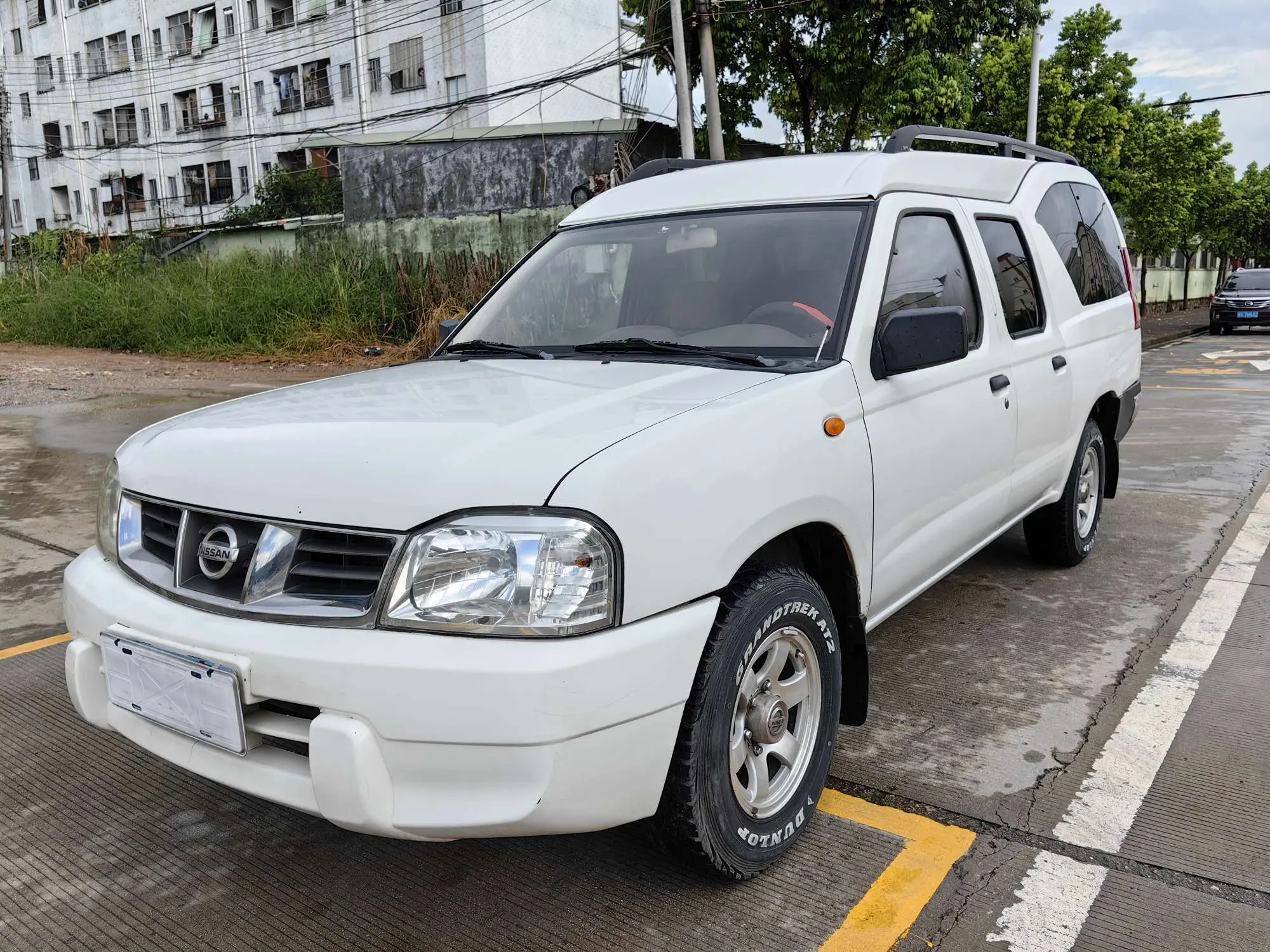 Nissan ZN van  из Китая