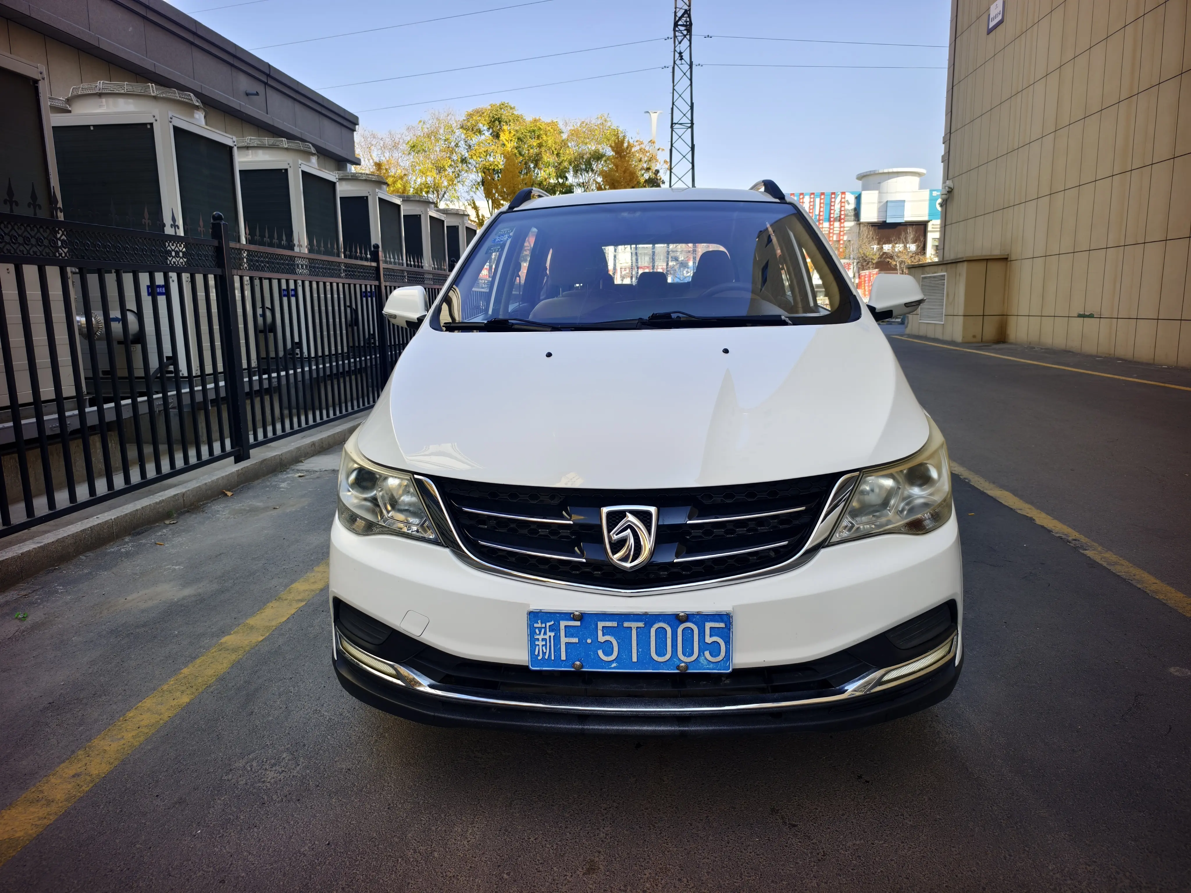 Baojun 730  из Китая