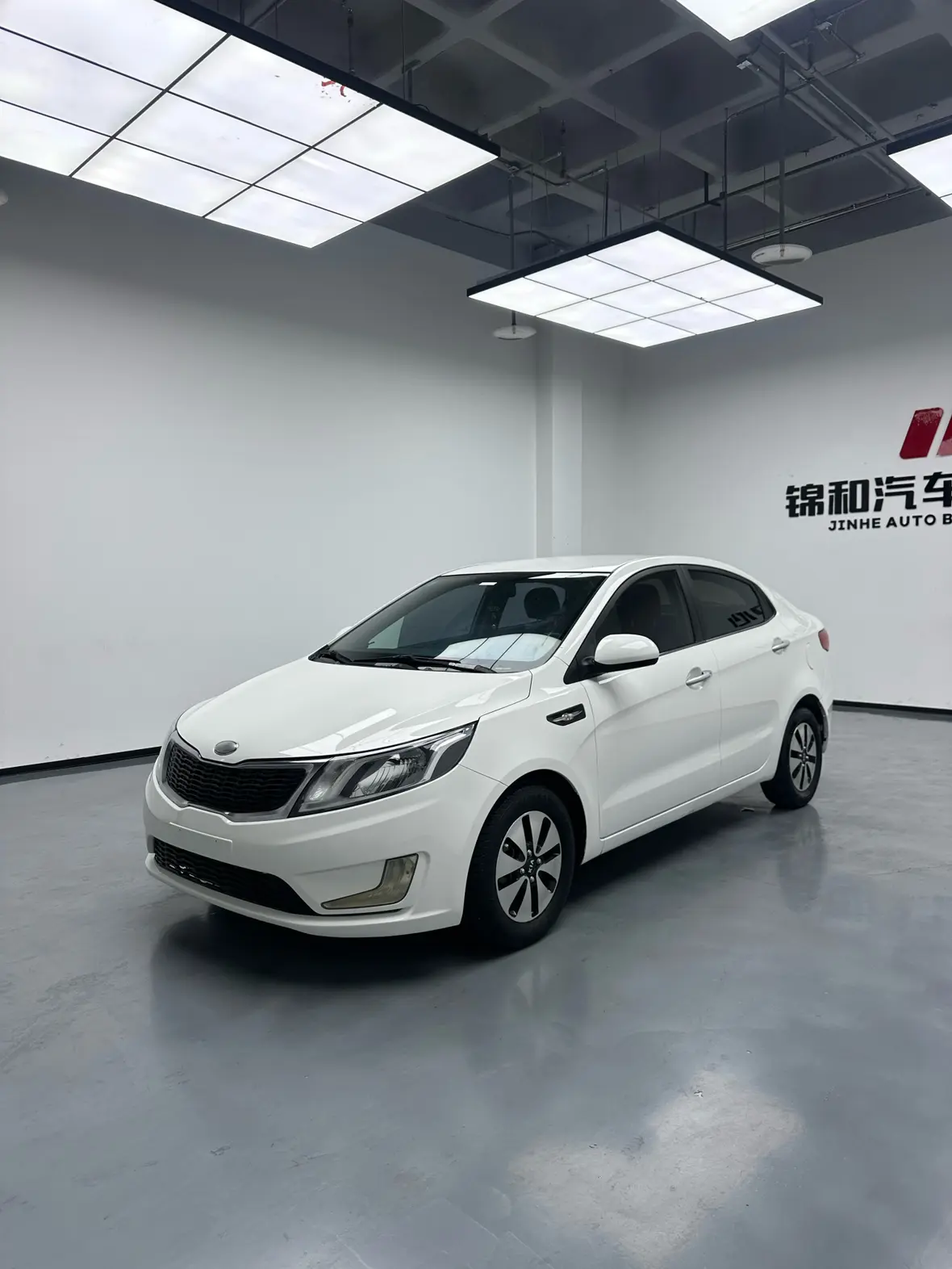 Kia K2  из Китая