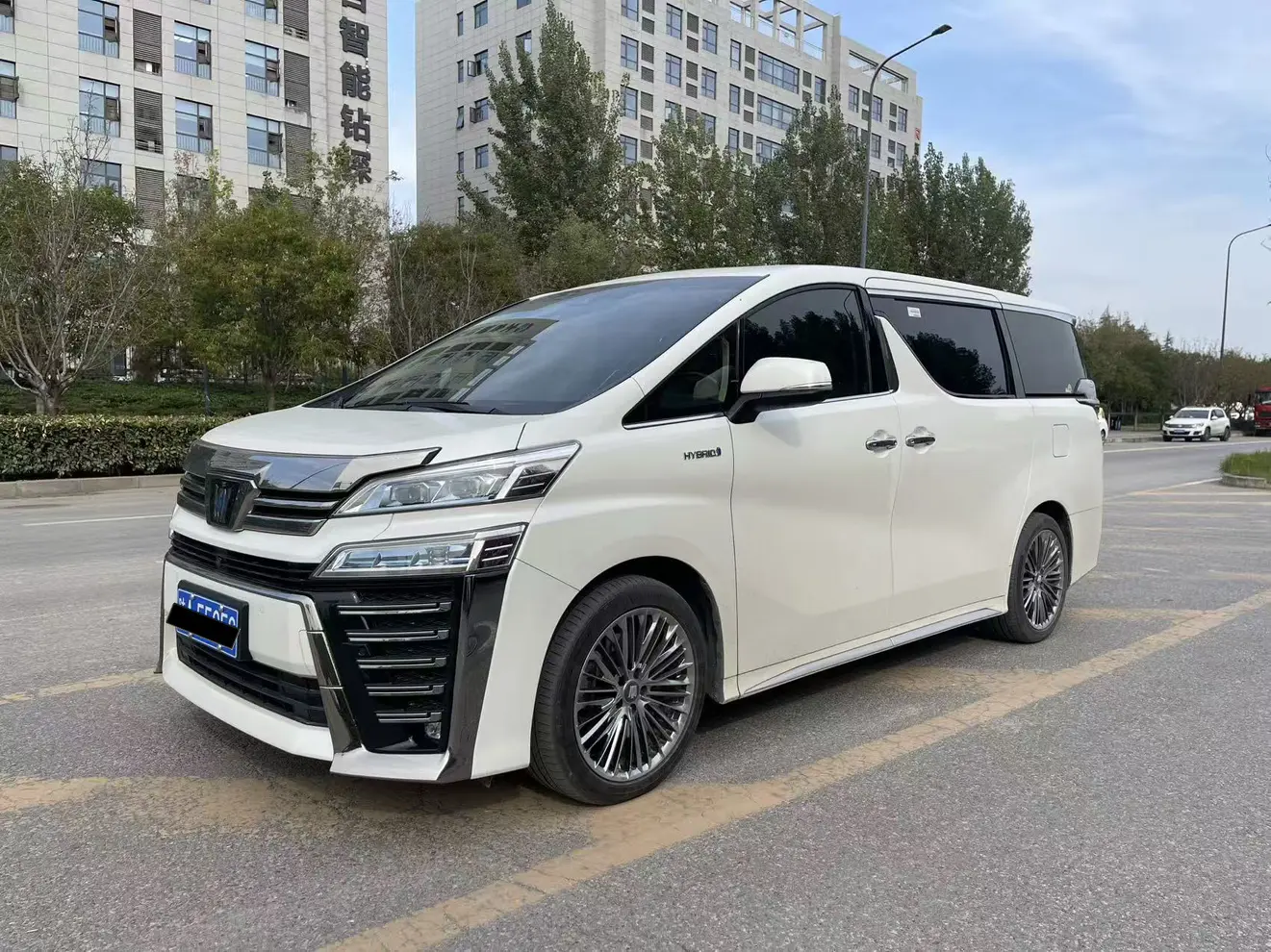 Toyota Crown Wellfire
