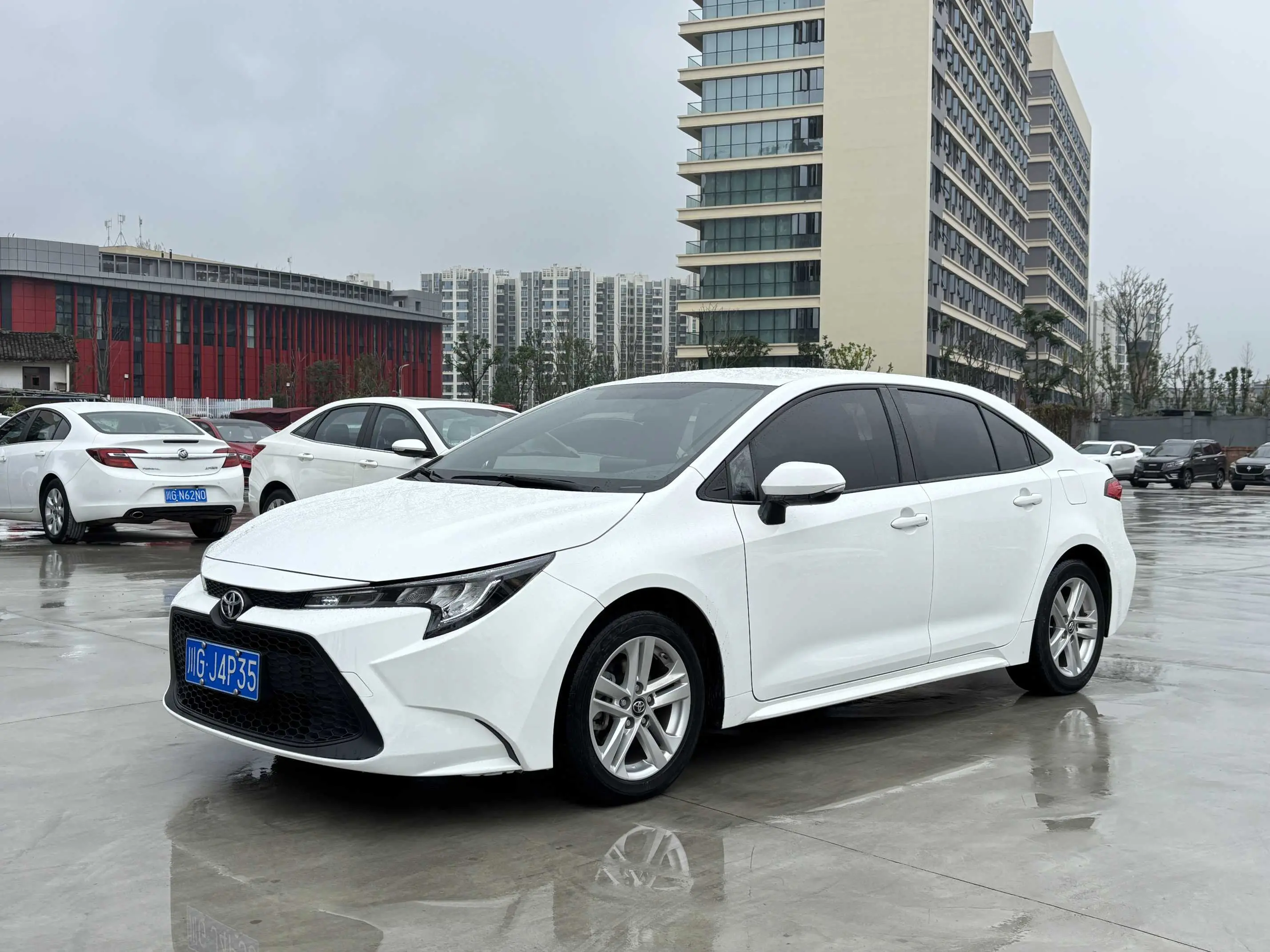 Toyota Levin (Lei Ling)  из Китая