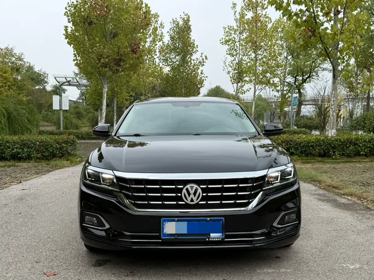 Volkswagen Passat  из Китая
