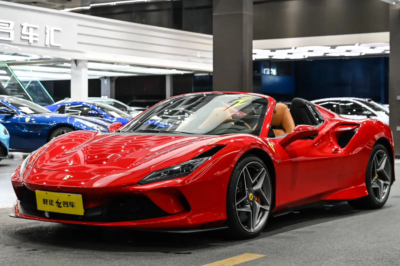 Ferrari F8  из Китая