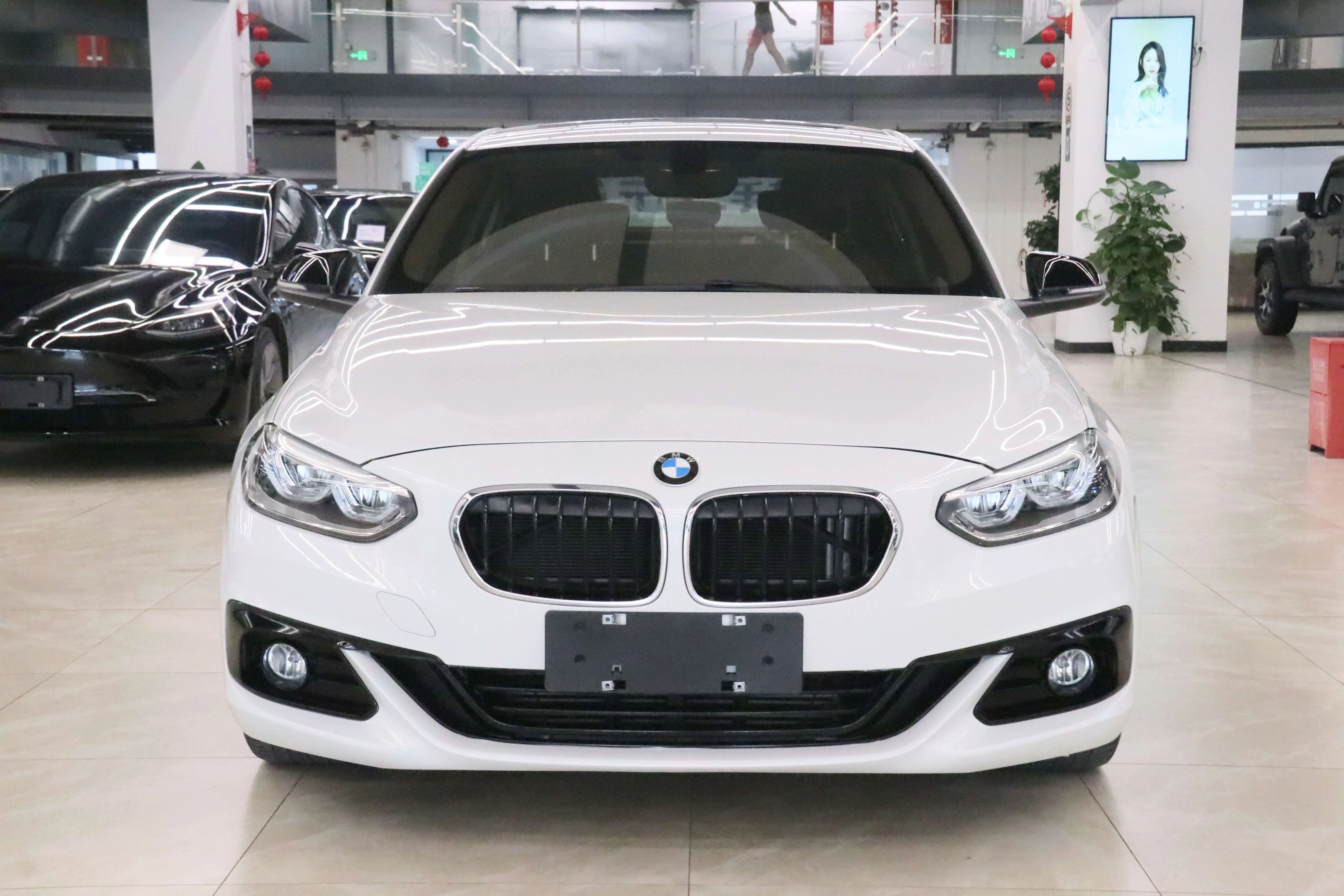 BMW 1 Series  из Китая