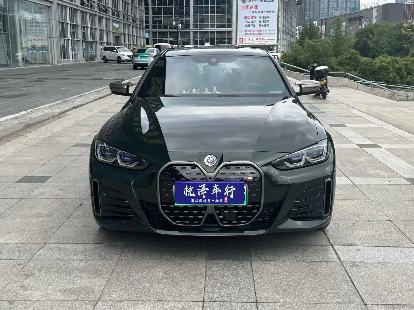 BMW i4  из Китая