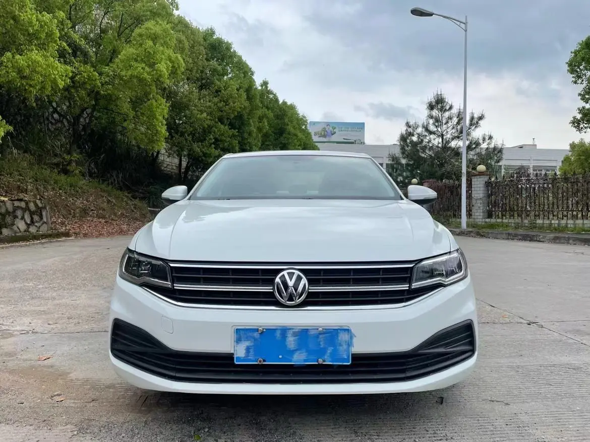 Volkswagen Bora  из Китая