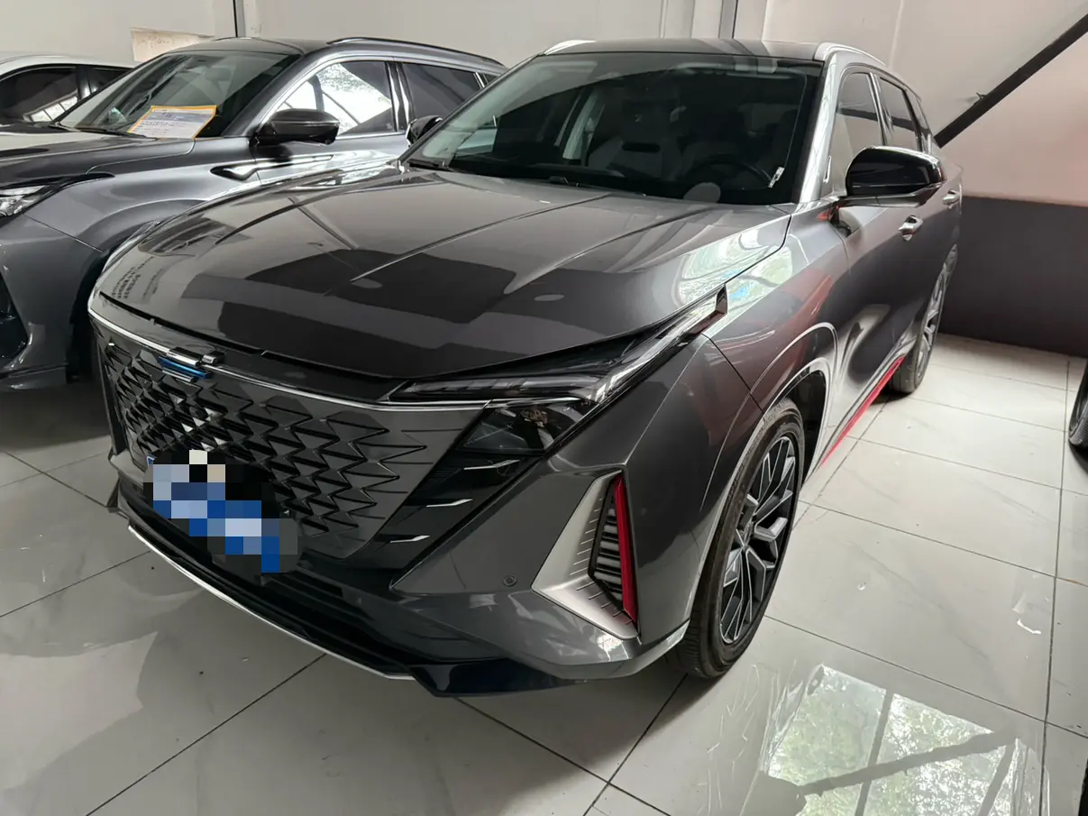 Oshan Changan Auchan Z6  из Китая