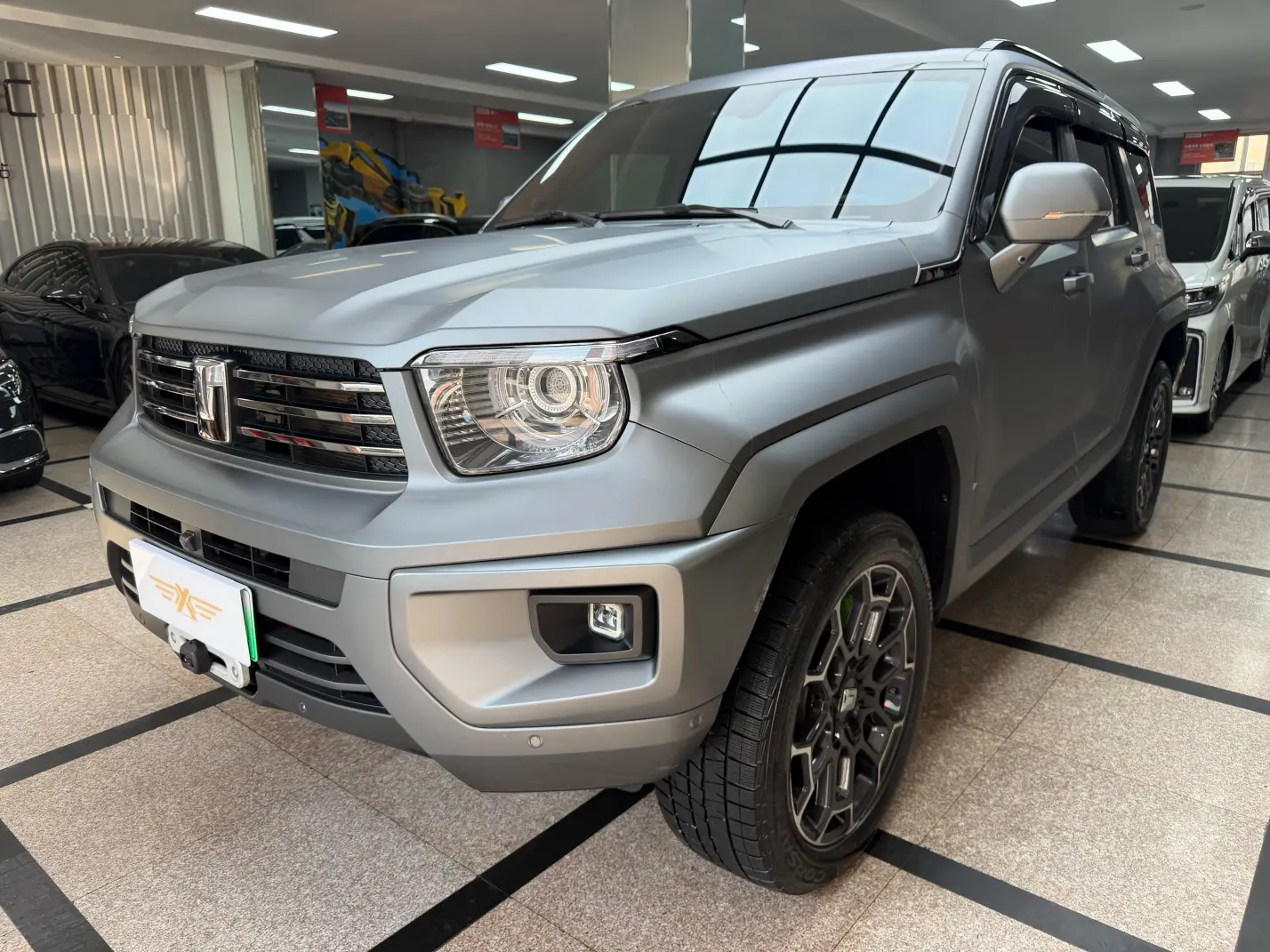 Tank 700 Hi4-T  из Китая