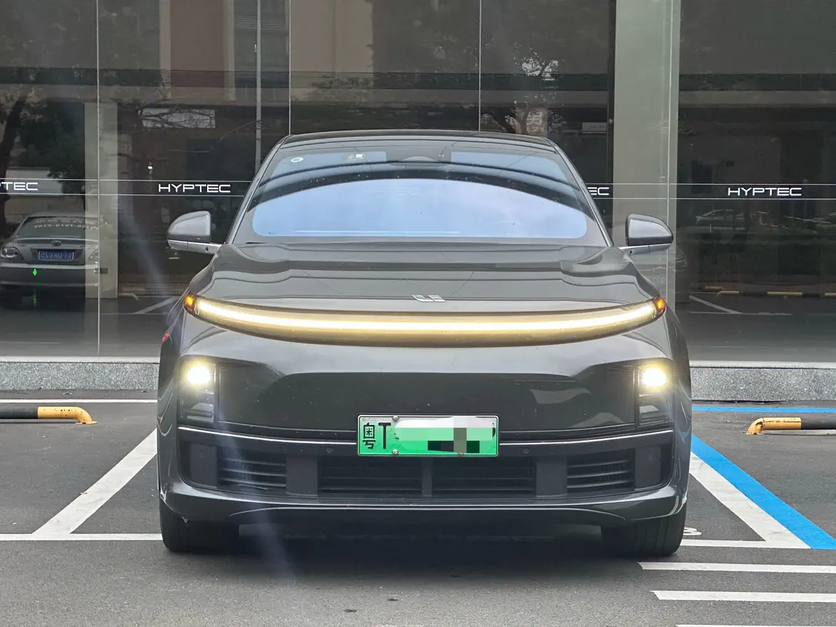 Li L7 (Ideal L7)  из Китая