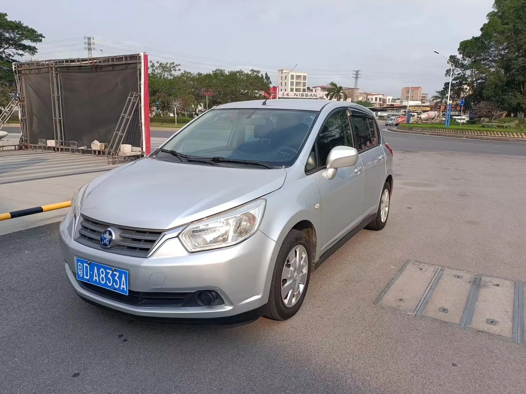 Kai Chen Venucia R50  из Китая