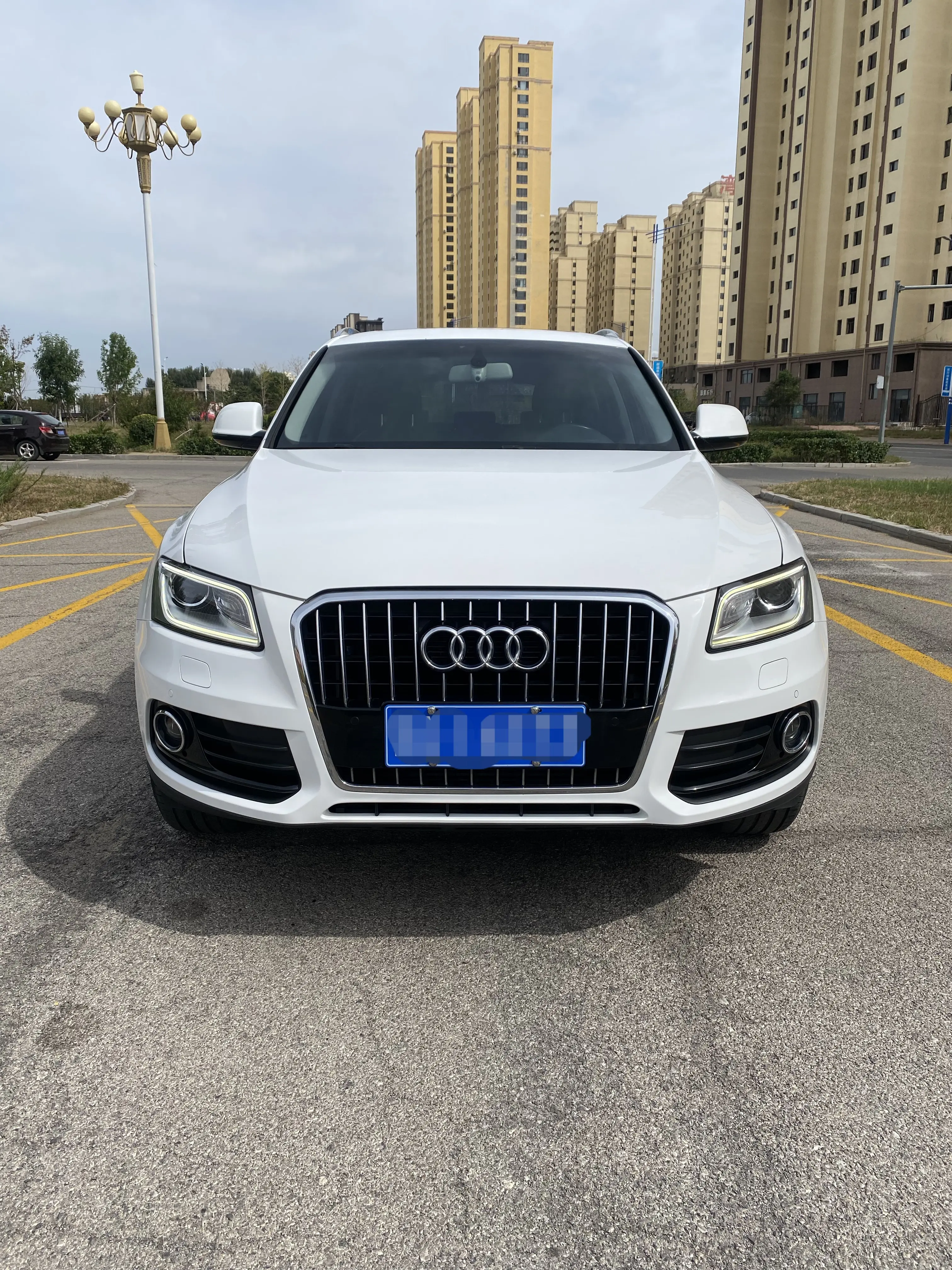 Audi Q5  из Китая