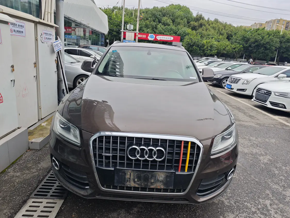 Audi Q5  из Китая
