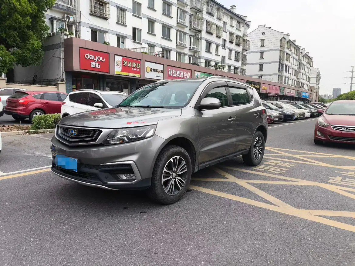 Geely Vision X6  из Китая
