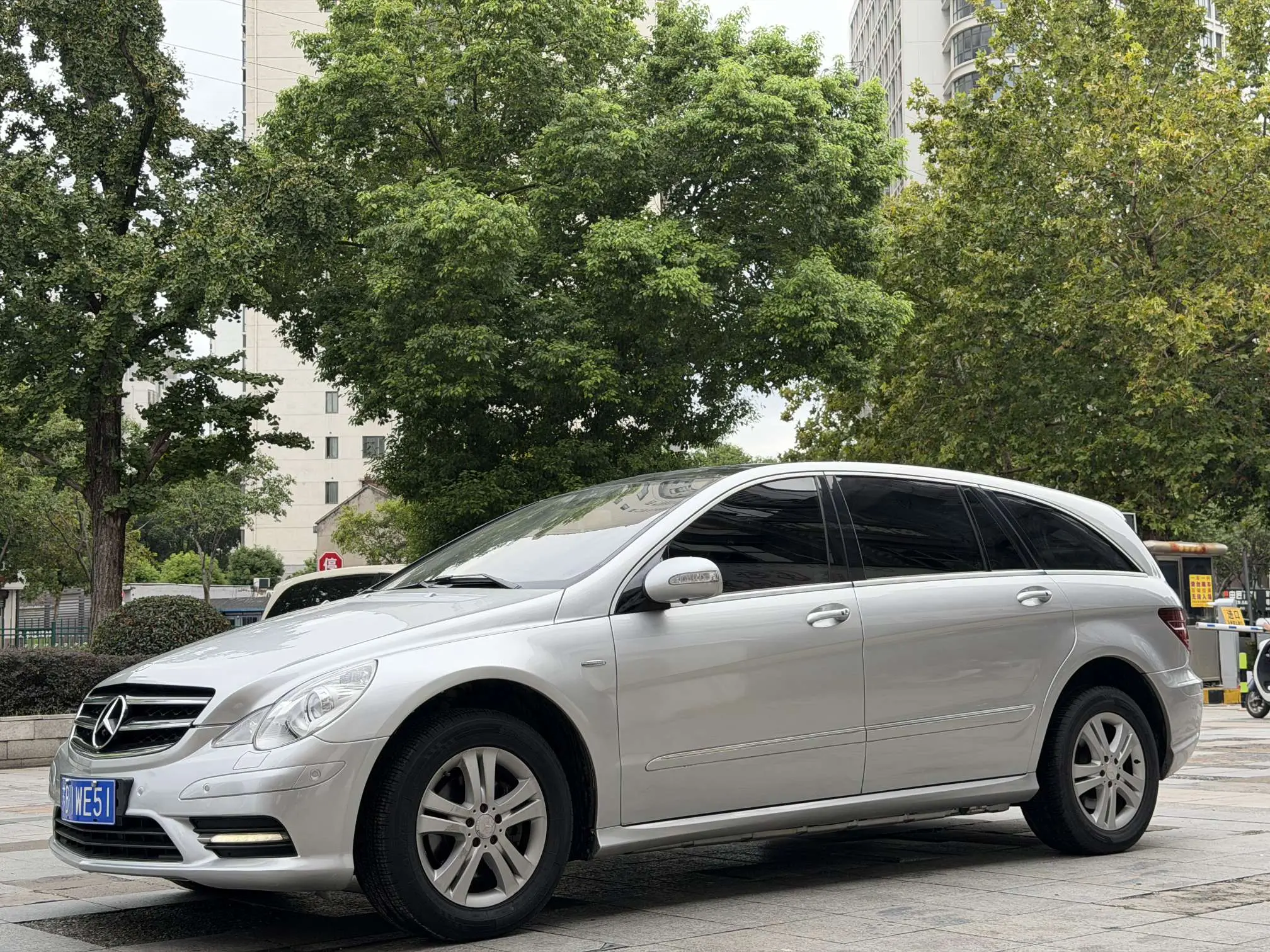 Mercedes-Benz R-Class  из Китая