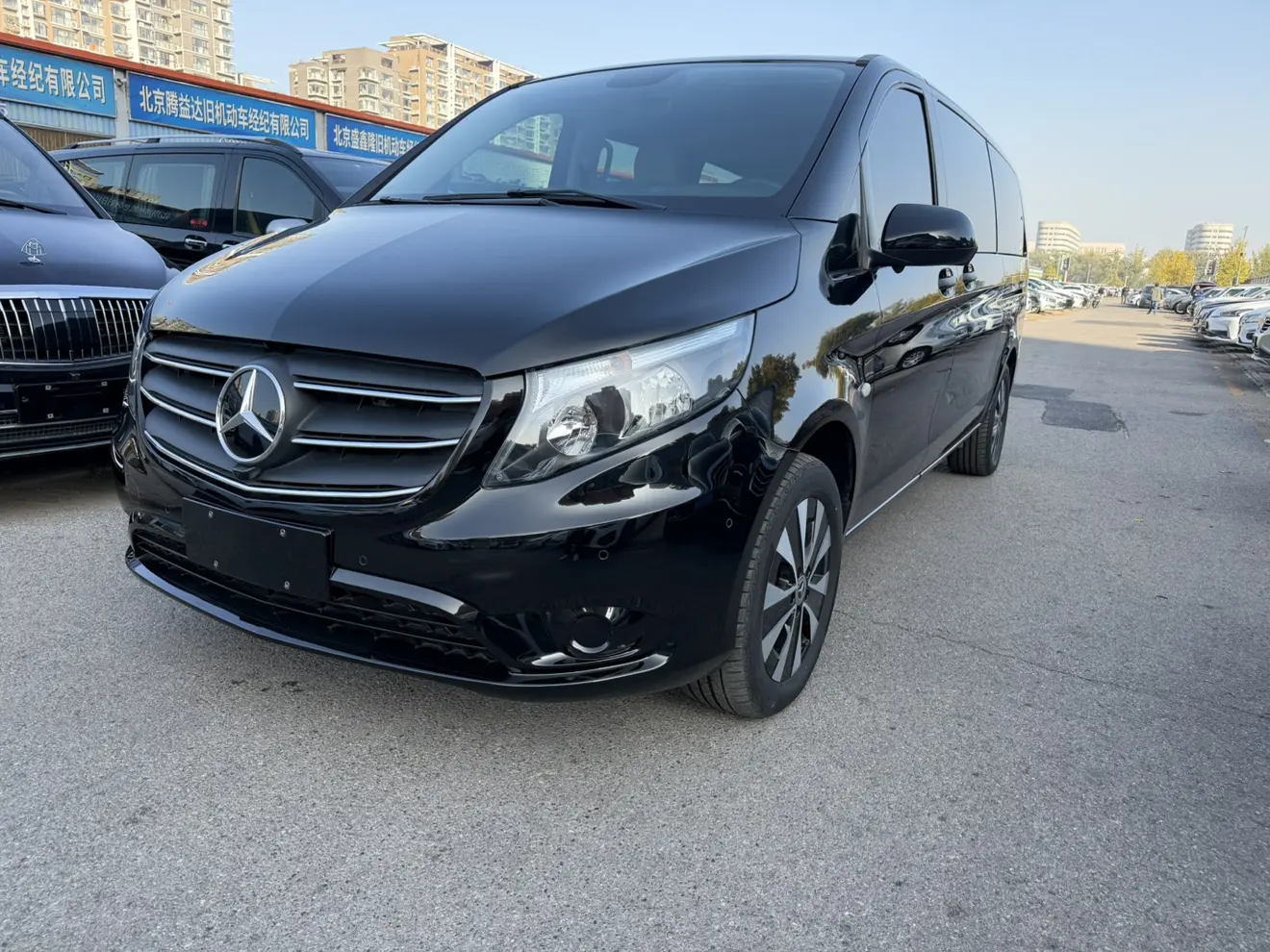Mercedes-Benz Vito  из Китая