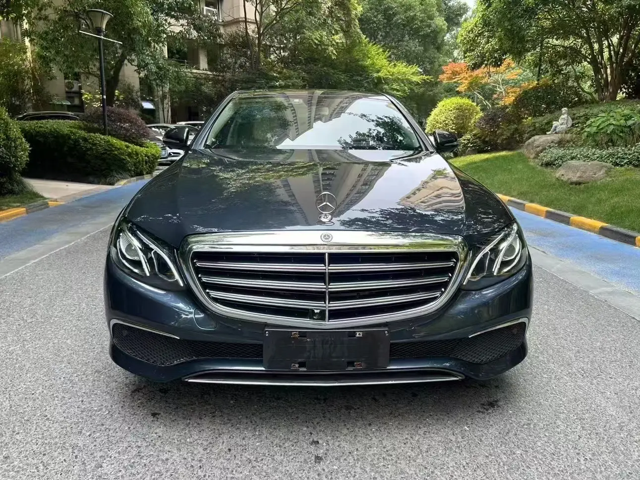 Mercedes-Benz E-Class  из Китая