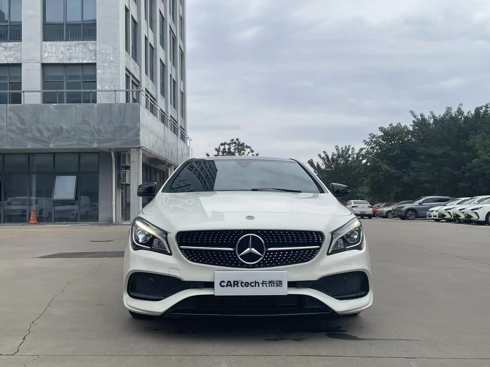 Mercedes-Benz Mercedes CLA  из Китая
