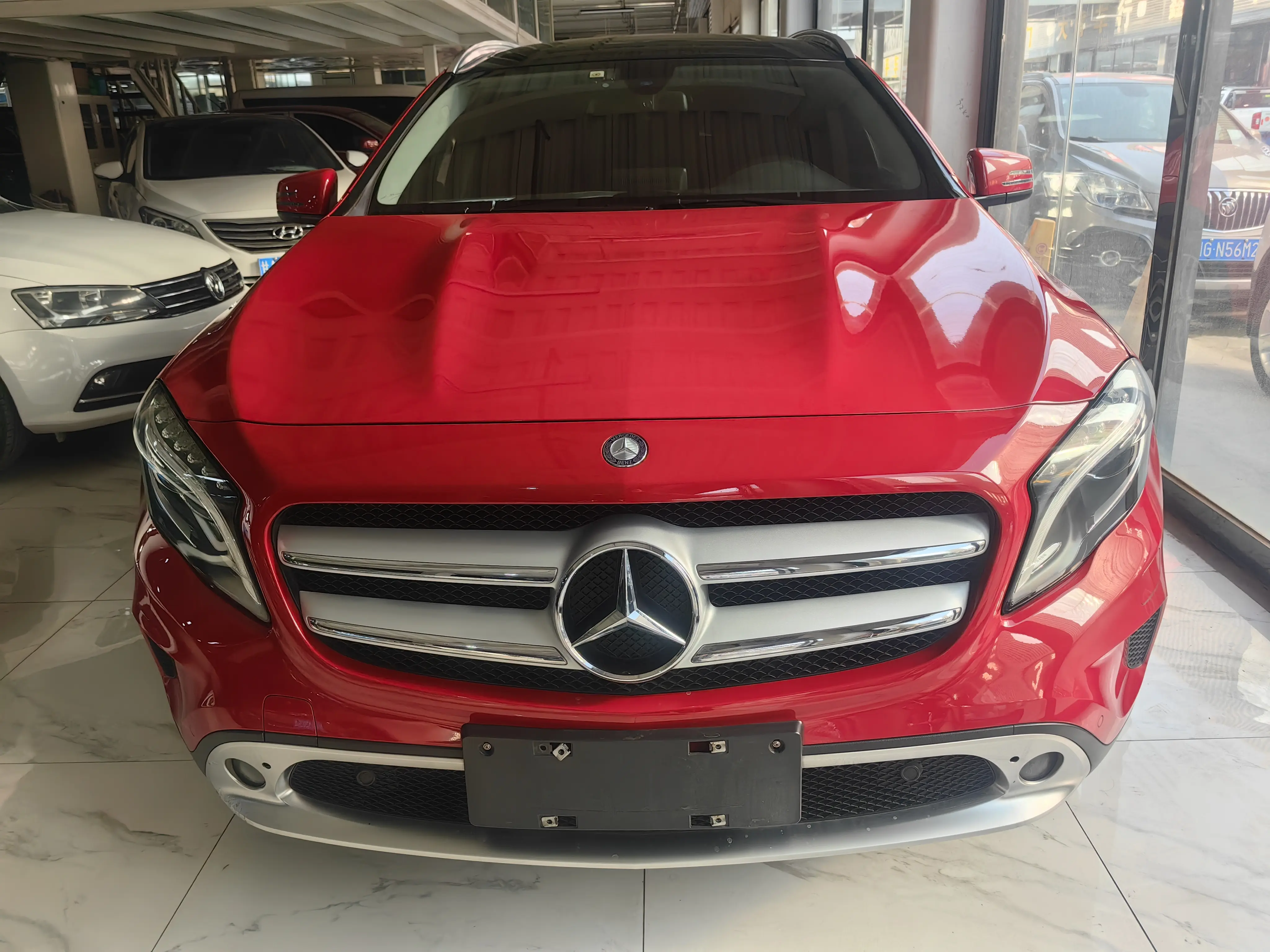 Mercedes-Benz GLA  из Китая
