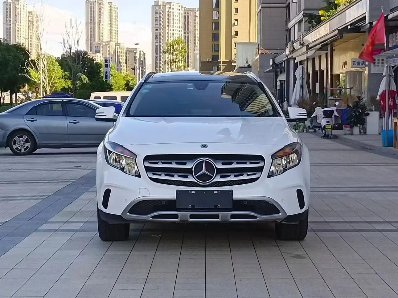 Mercedes-Benz GLA  из Китая