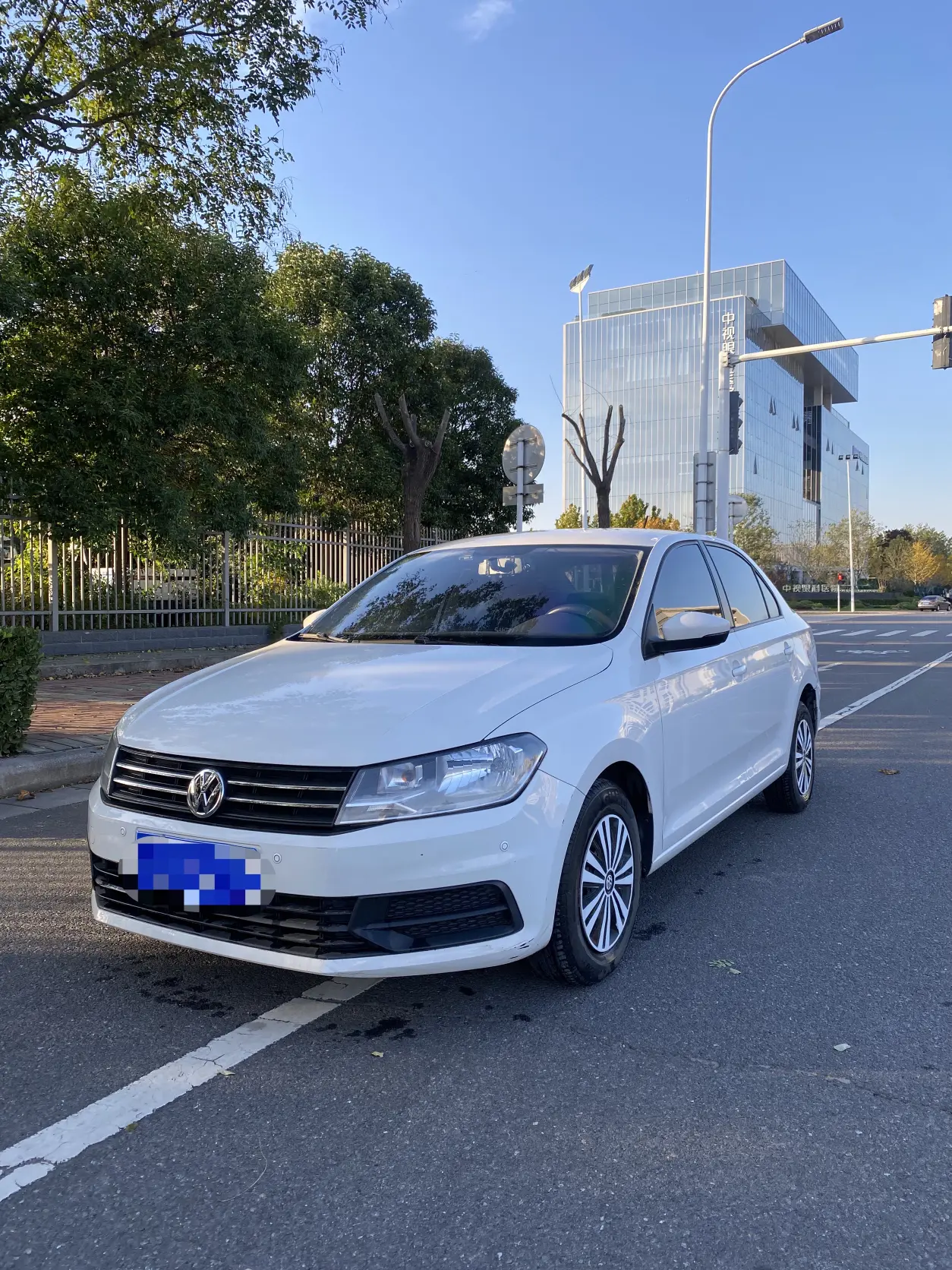 Volkswagen Santana  из Китая